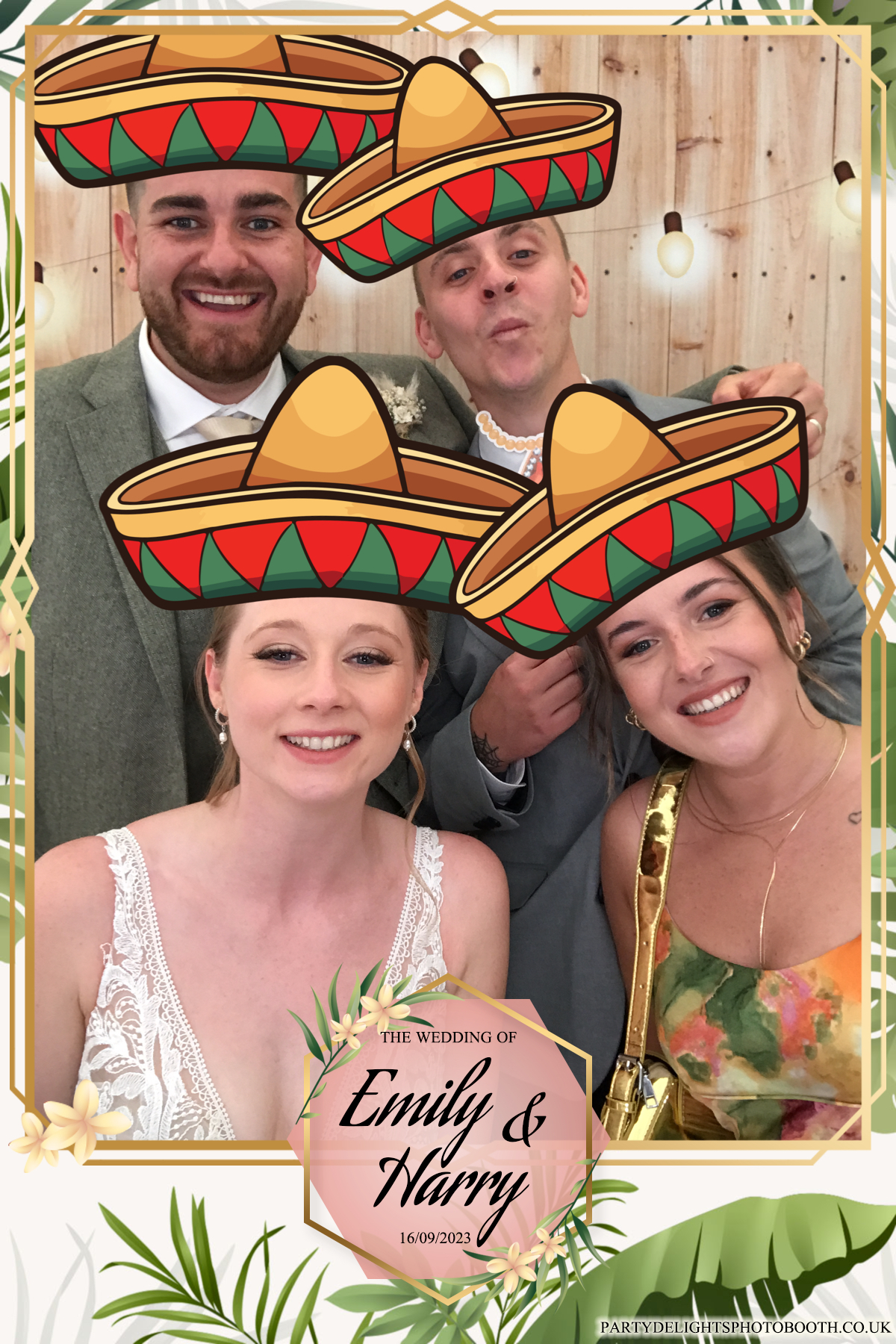 Emily & Harry's wedding | View more photos from the event at gallery.partydelightsphotobooth.co.uk/u/PartyDelightsPhotoBooth/Emily-Harrys-wedding