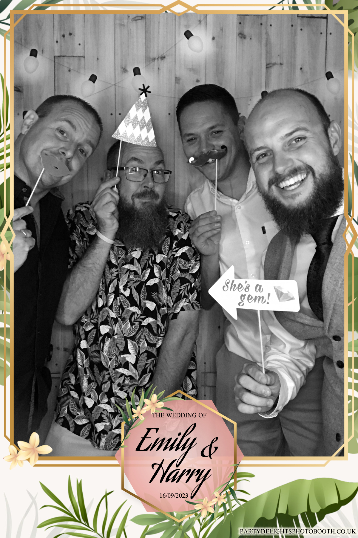Emily & Harry's wedding | View more photos from the event at gallery.partydelightsphotobooth.co.uk/u/PartyDelightsPhotoBooth/Emily-Harrys-wedding