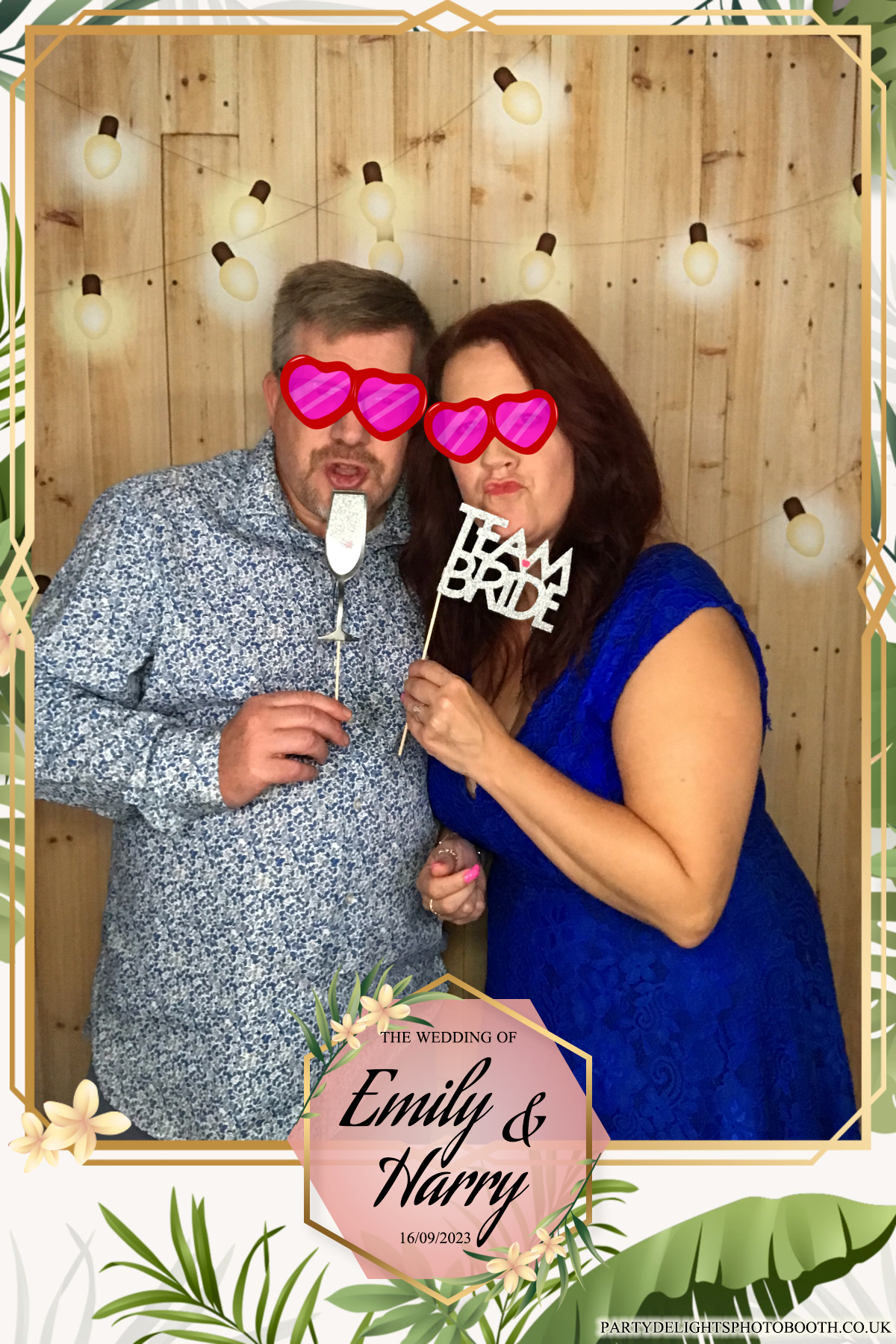 Emily & Harry's wedding | View more photos from the event at gallery.partydelightsphotobooth.co.uk/u/PartyDelightsPhotoBooth/Emily-Harrys-wedding