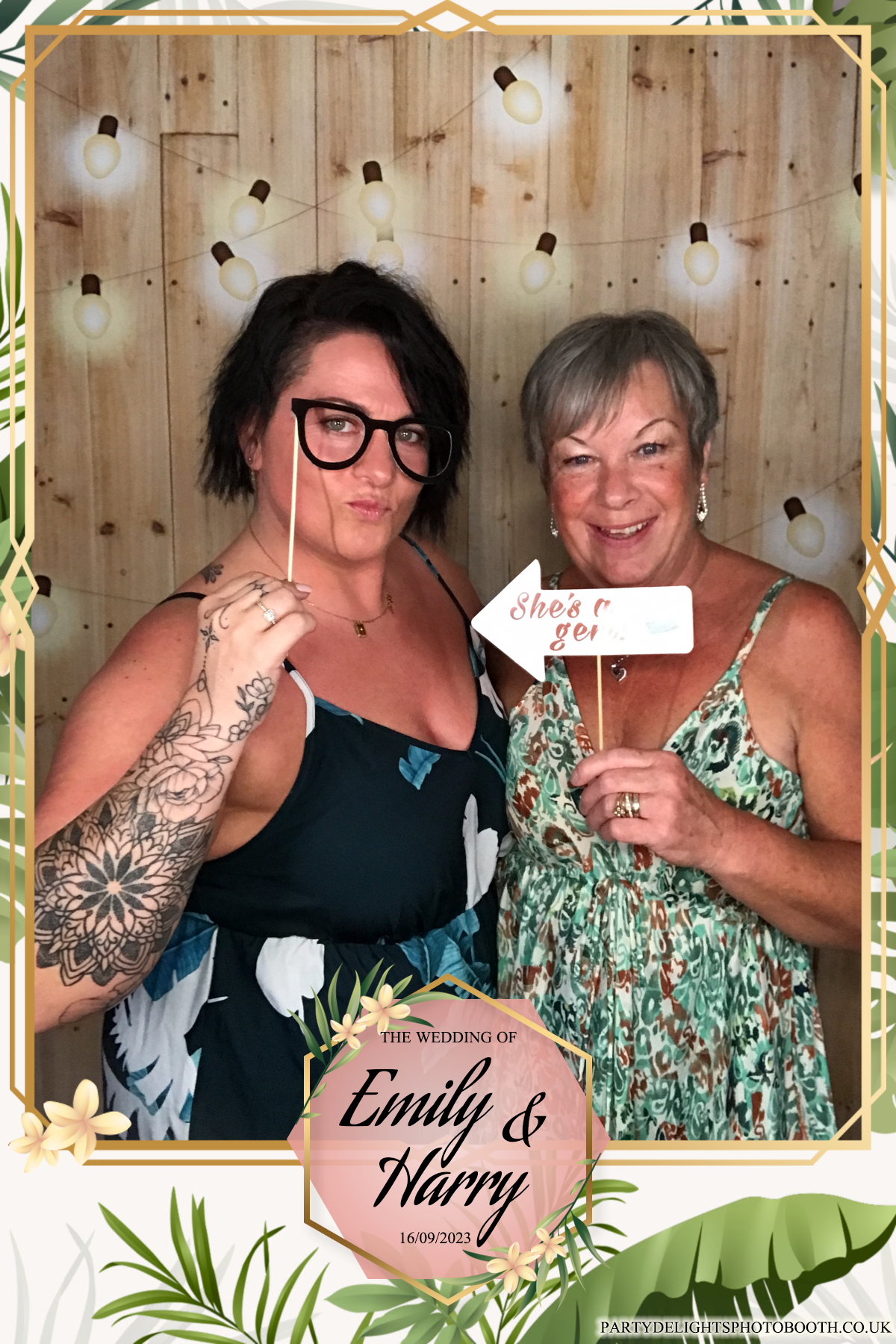 Emily & Harry's wedding | View more photos from the event at gallery.partydelightsphotobooth.co.uk/u/PartyDelightsPhotoBooth/Emily-Harrys-wedding