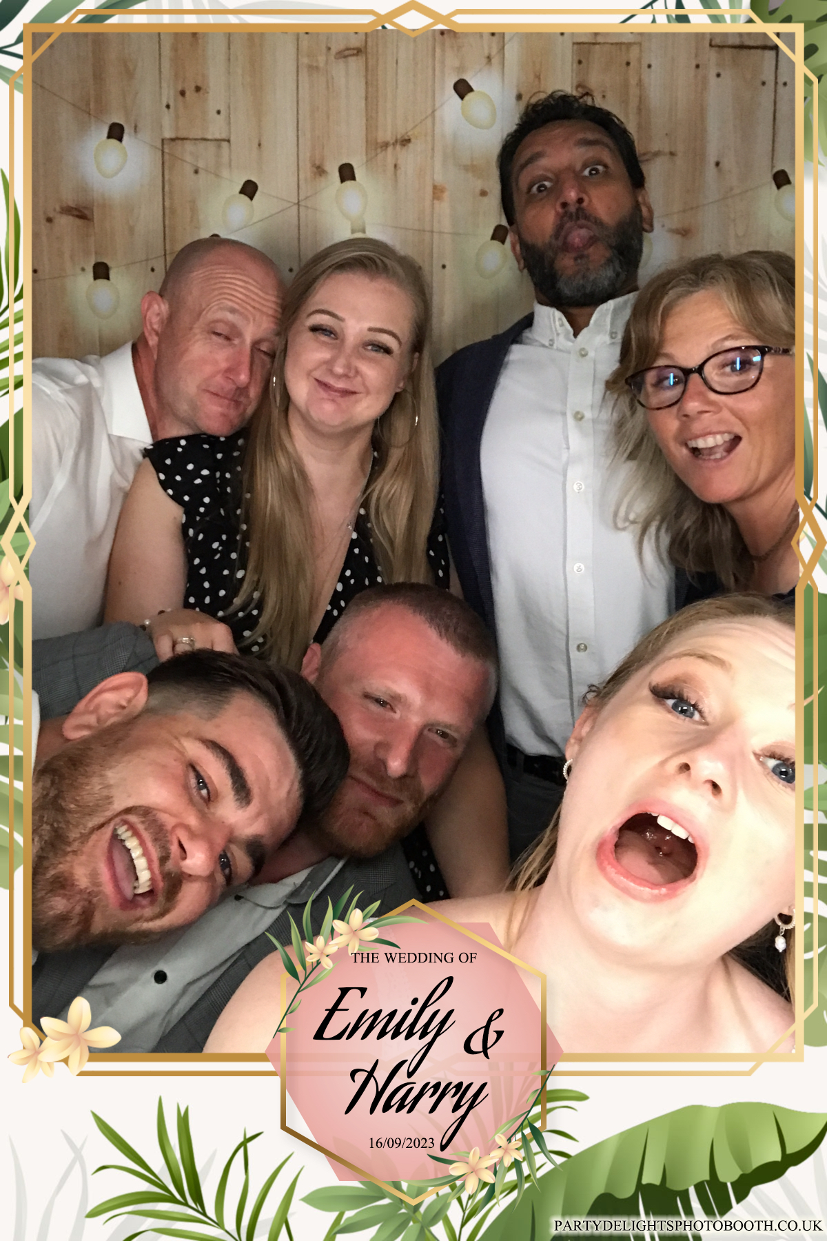 Emily & Harry's wedding | View more photos from the event at gallery.partydelightsphotobooth.co.uk/u/PartyDelightsPhotoBooth/Emily-Harrys-wedding