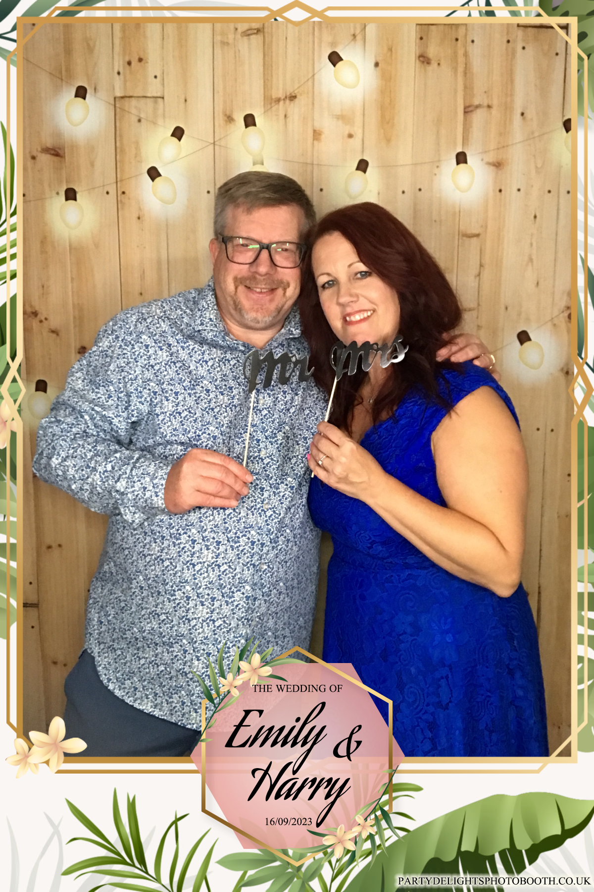 Emily & Harry's wedding | View more photos from the event at gallery.partydelightsphotobooth.co.uk/u/PartyDelightsPhotoBooth/Emily-Harrys-wedding