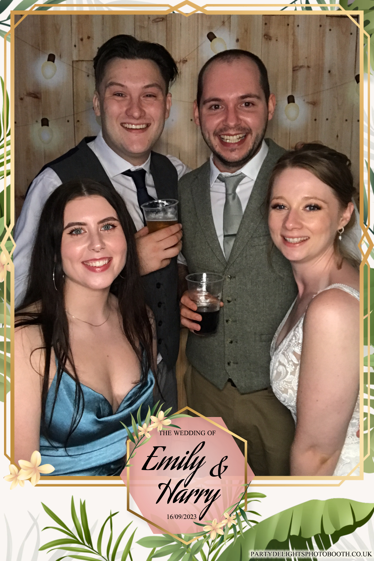 Emily & Harry's wedding | View more photos from the event at gallery.partydelightsphotobooth.co.uk/u/PartyDelightsPhotoBooth/Emily-Harrys-wedding