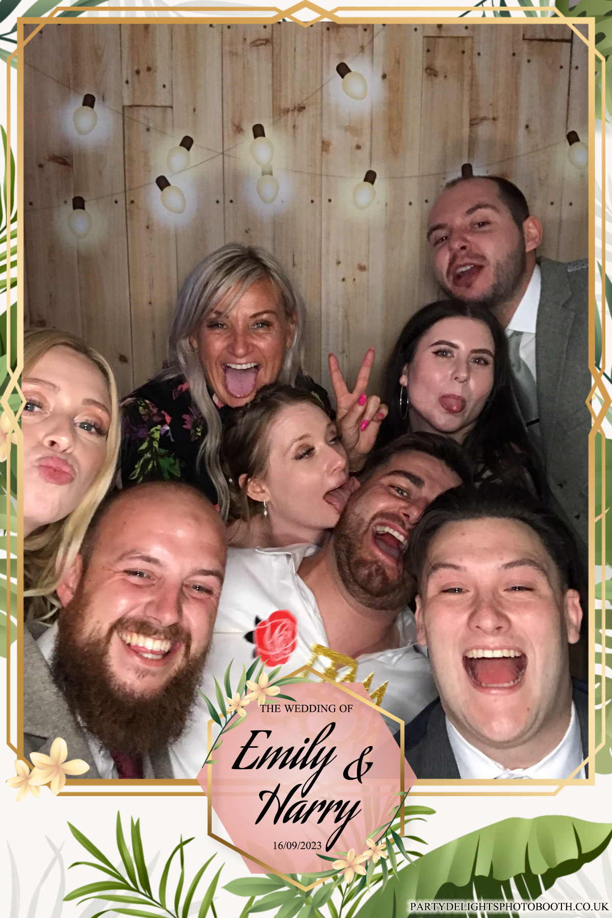 Emily & Harry's wedding | View more photos from the event at gallery.partydelightsphotobooth.co.uk/u/PartyDelightsPhotoBooth/Emily-Harrys-wedding