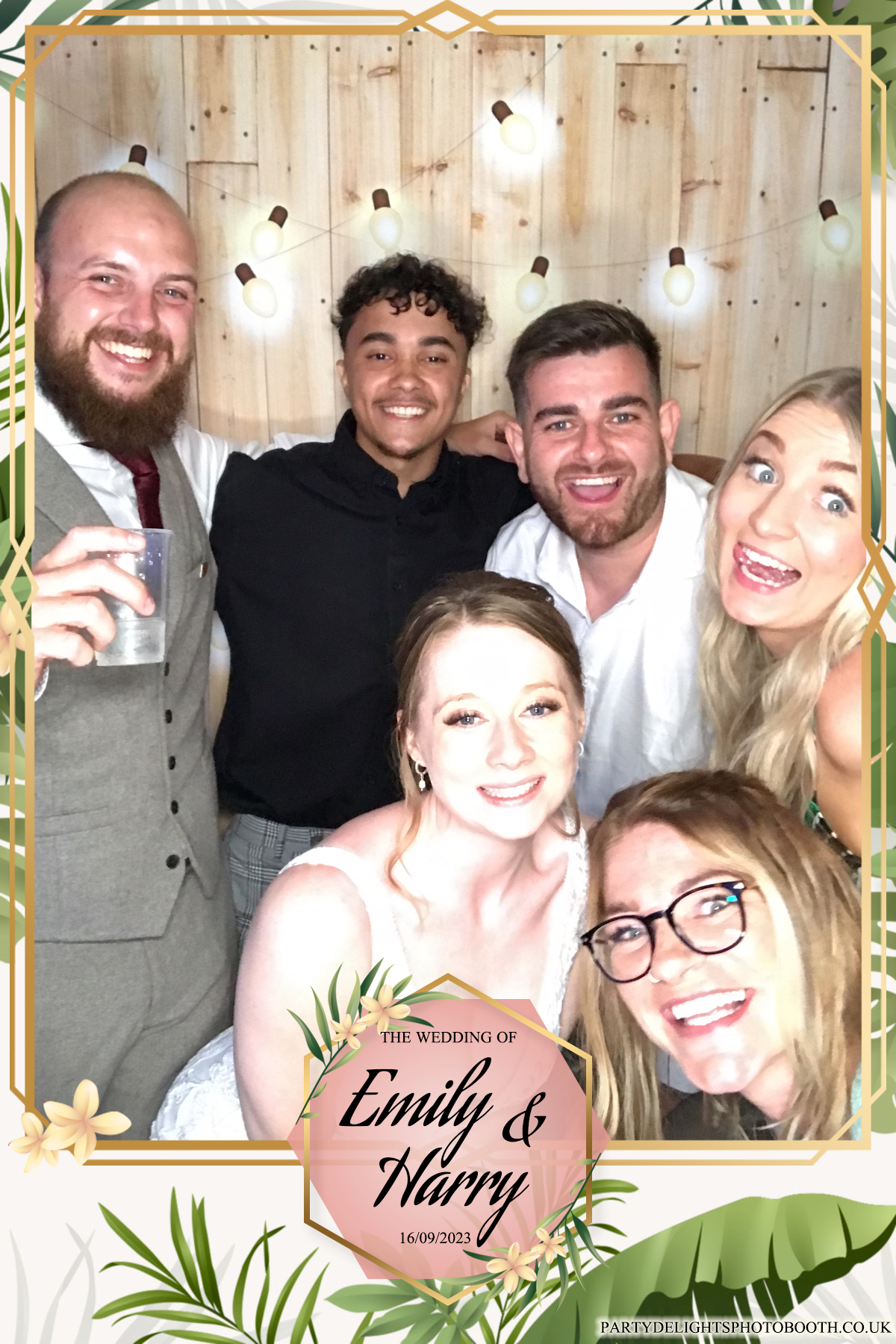 Emily & Harry's wedding | View more photos from the event at gallery.partydelightsphotobooth.co.uk/u/PartyDelightsPhotoBooth/Emily-Harrys-wedding