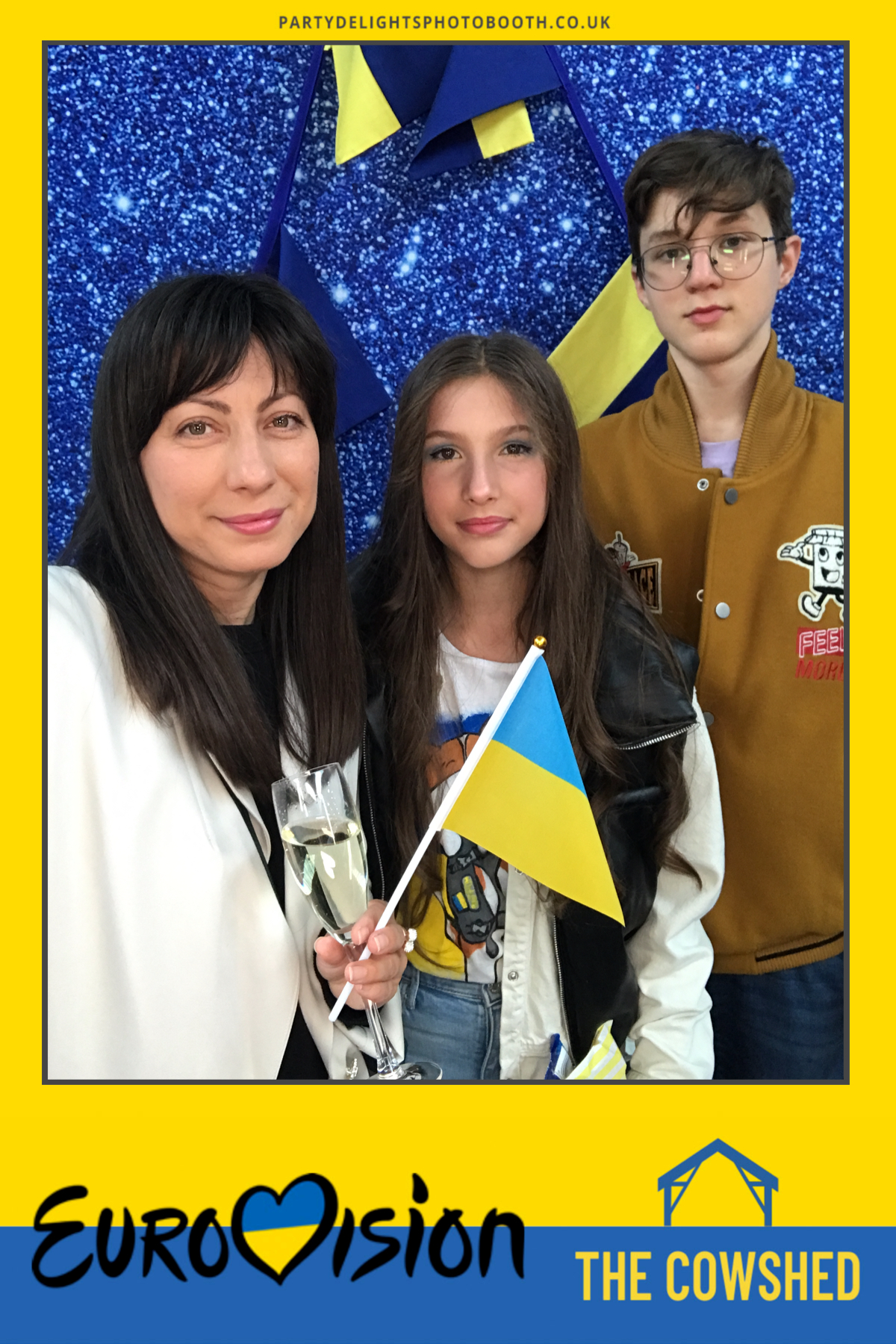 Eurovision Party for Ukrainian Families | View more photos from the event at gallery.partydelightsphotobooth.co.uk/u/PartyDelightsPhotoBooth/Eurovision-Party-for-Ukrainian-Families