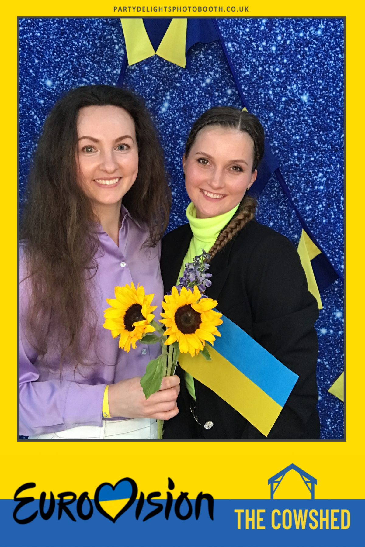 Eurovision Party for Ukrainian Families | View more photos from the event at gallery.partydelightsphotobooth.co.uk/u/PartyDelightsPhotoBooth/Eurovision-Party-for-Ukrainian-Families