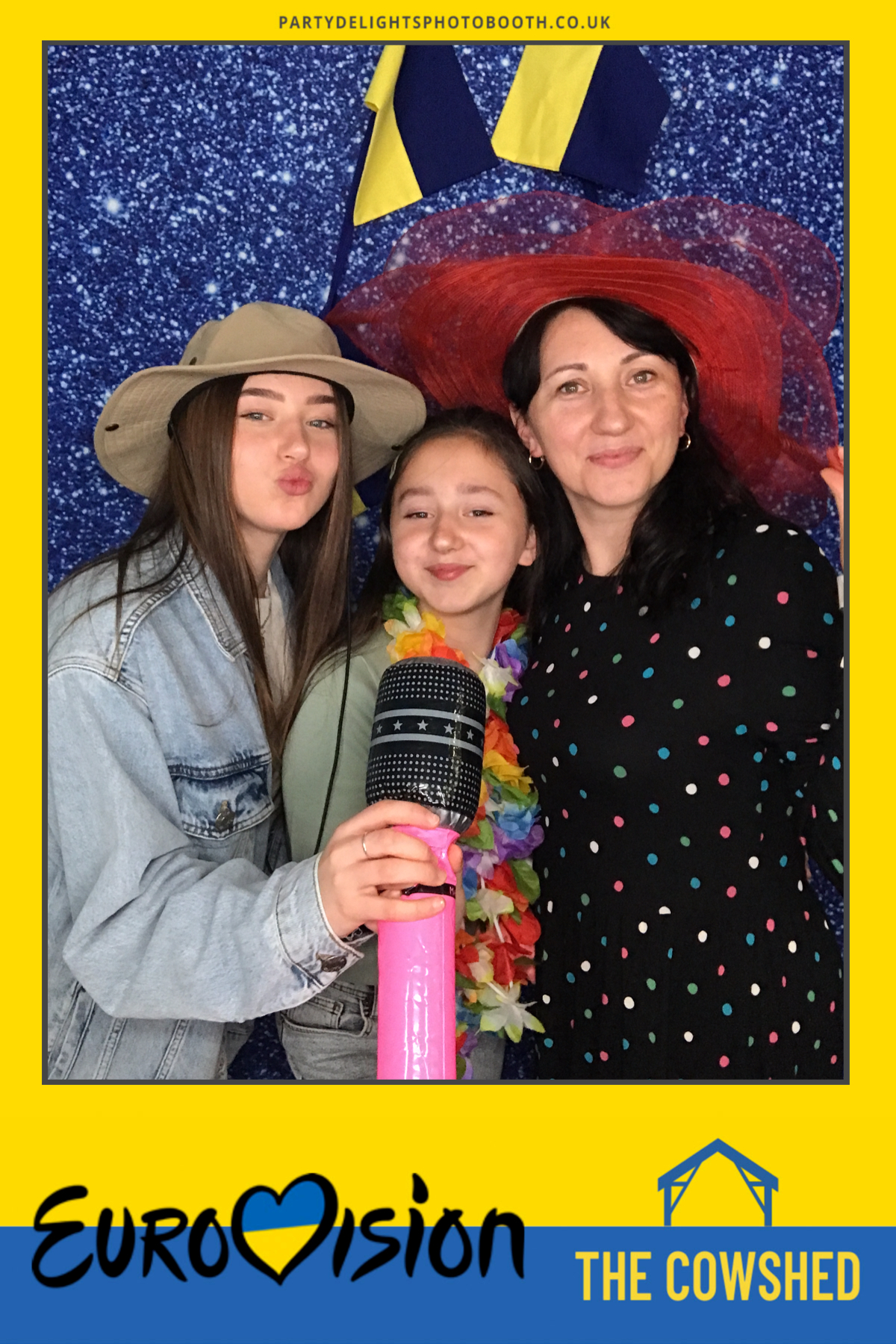 Eurovision Party for Ukrainian Families | View more photos from the event at gallery.partydelightsphotobooth.co.uk/u/PartyDelightsPhotoBooth/Eurovision-Party-for-Ukrainian-Families