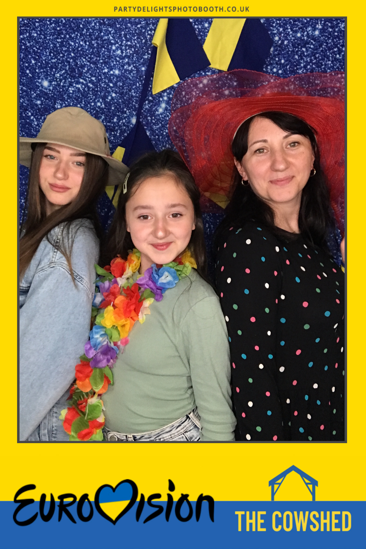 Eurovision Party for Ukrainian Families | View more photos from the event at gallery.partydelightsphotobooth.co.uk/u/PartyDelightsPhotoBooth/Eurovision-Party-for-Ukrainian-Families