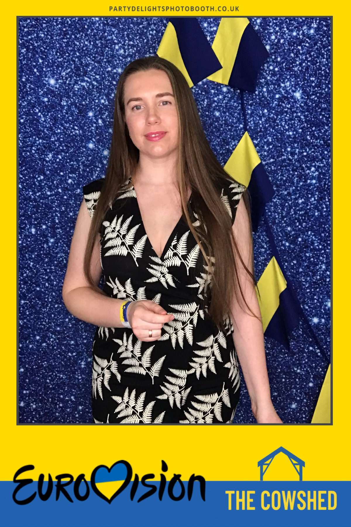Eurovision Party for Ukrainian Families | View more photos from the event at gallery.partydelightsphotobooth.co.uk/u/PartyDelightsPhotoBooth/Eurovision-Party-for-Ukrainian-Families