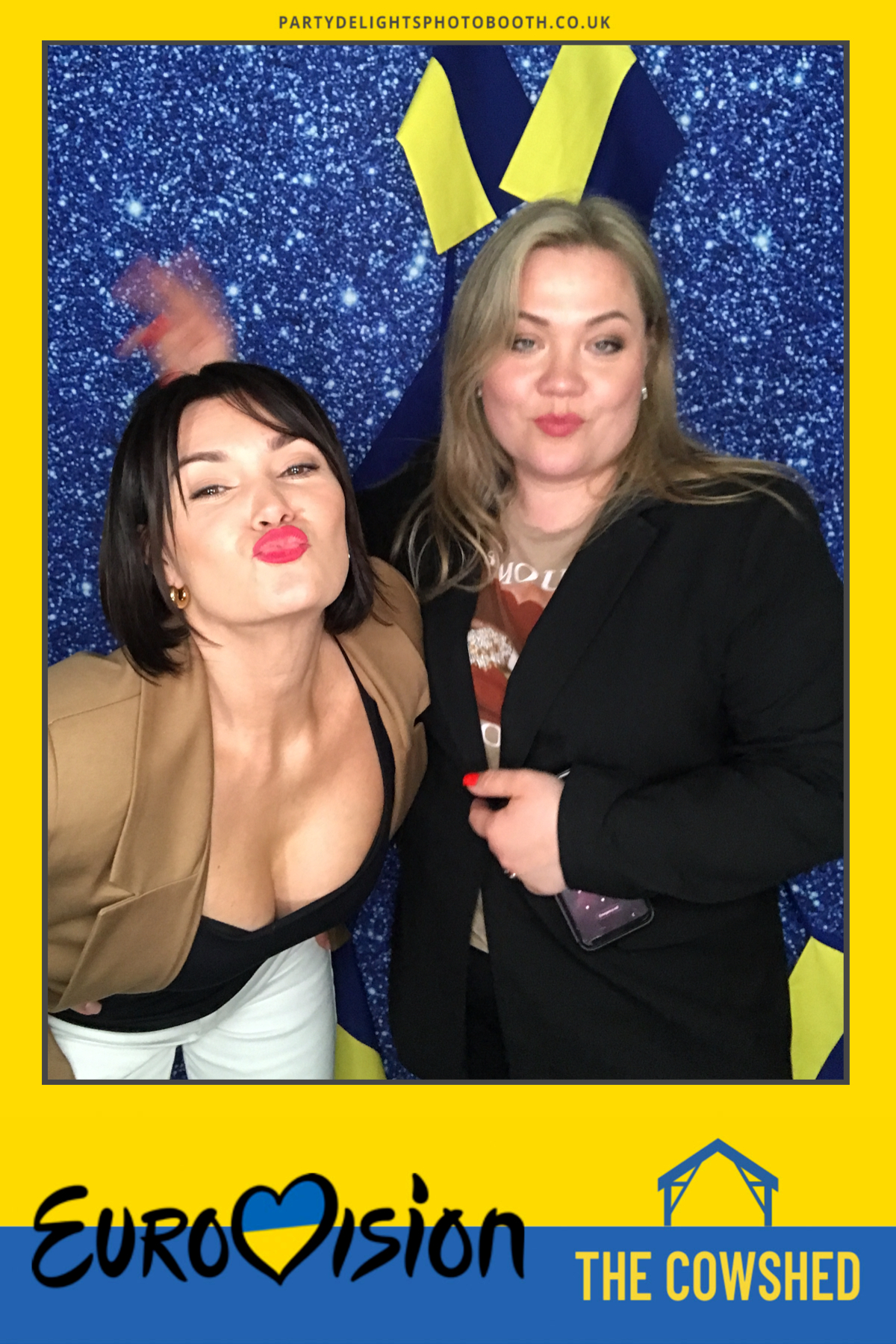 Eurovision Party for Ukrainian Families | View more photos from the event at gallery.partydelightsphotobooth.co.uk/u/PartyDelightsPhotoBooth/Eurovision-Party-for-Ukrainian-Families
