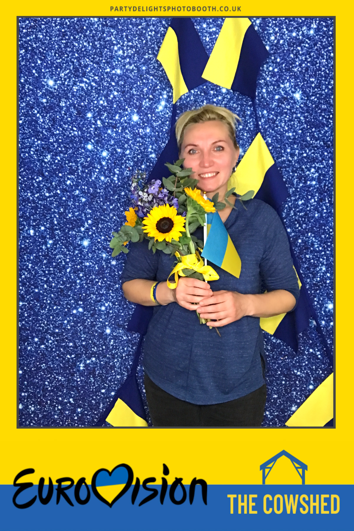 Eurovision Party for Ukrainian Families | View more photos from the event at gallery.partydelightsphotobooth.co.uk/u/PartyDelightsPhotoBooth/Eurovision-Party-for-Ukrainian-Families