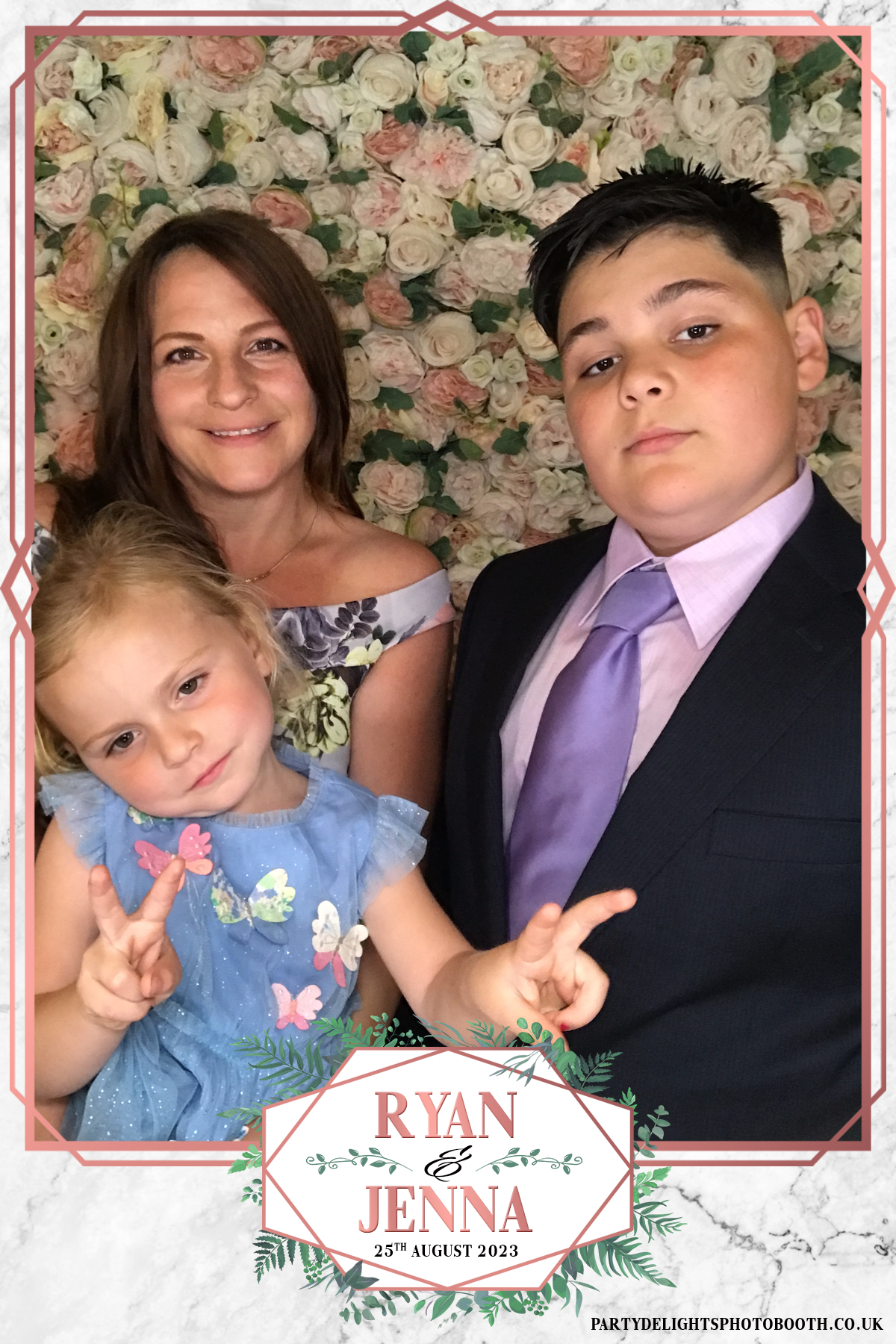 Ryan & Jenna's Wedding Day | View more photos from the event at gallery.partydelightsphotobooth.co.uk/u/PartyDelightsPhotoBooth/Ryan-Jennas-Wedding-Day