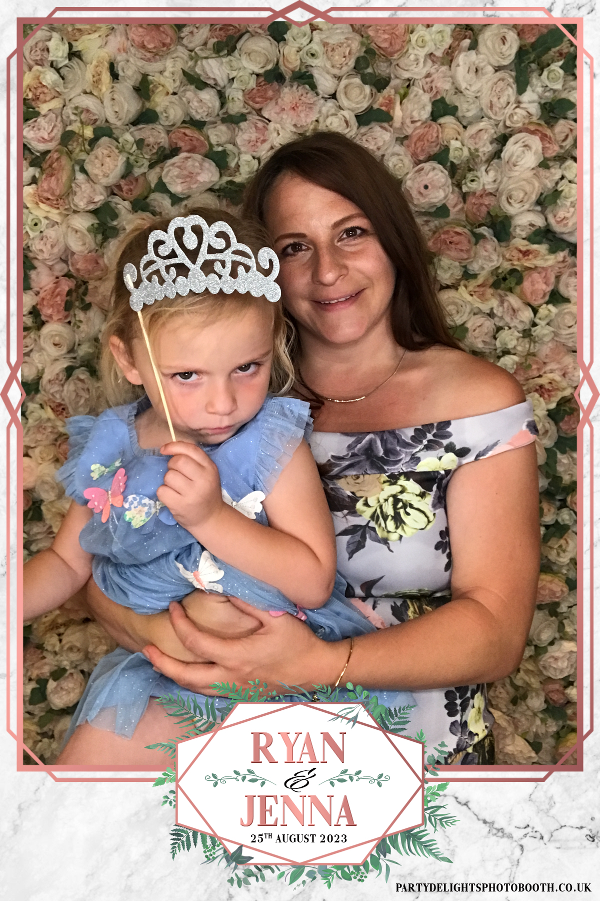 Ryan & Jenna's Wedding Day | View more photos from the event at gallery.partydelightsphotobooth.co.uk/u/PartyDelightsPhotoBooth/Ryan-Jennas-Wedding-Day