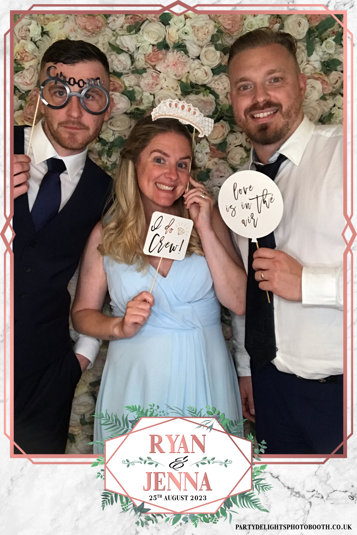 Ryan & Jenna's Wedding Day | View more photos from the event at gallery.partydelightsphotobooth.co.uk/u/PartyDelightsPhotoBooth/Ryan-Jennas-Wedding-Day