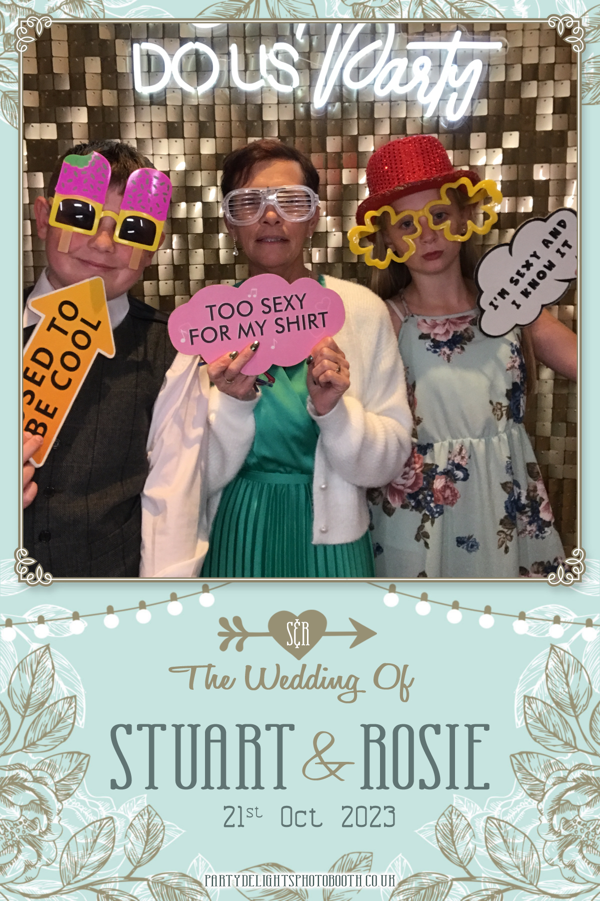 Stuart and Rosie’s Wedding | View more photos from the event at gallery.partydelightsphotobooth.co.uk/u/PartyDelightsPhotoBooth/Stuart-and-Rosie’s-Wedding