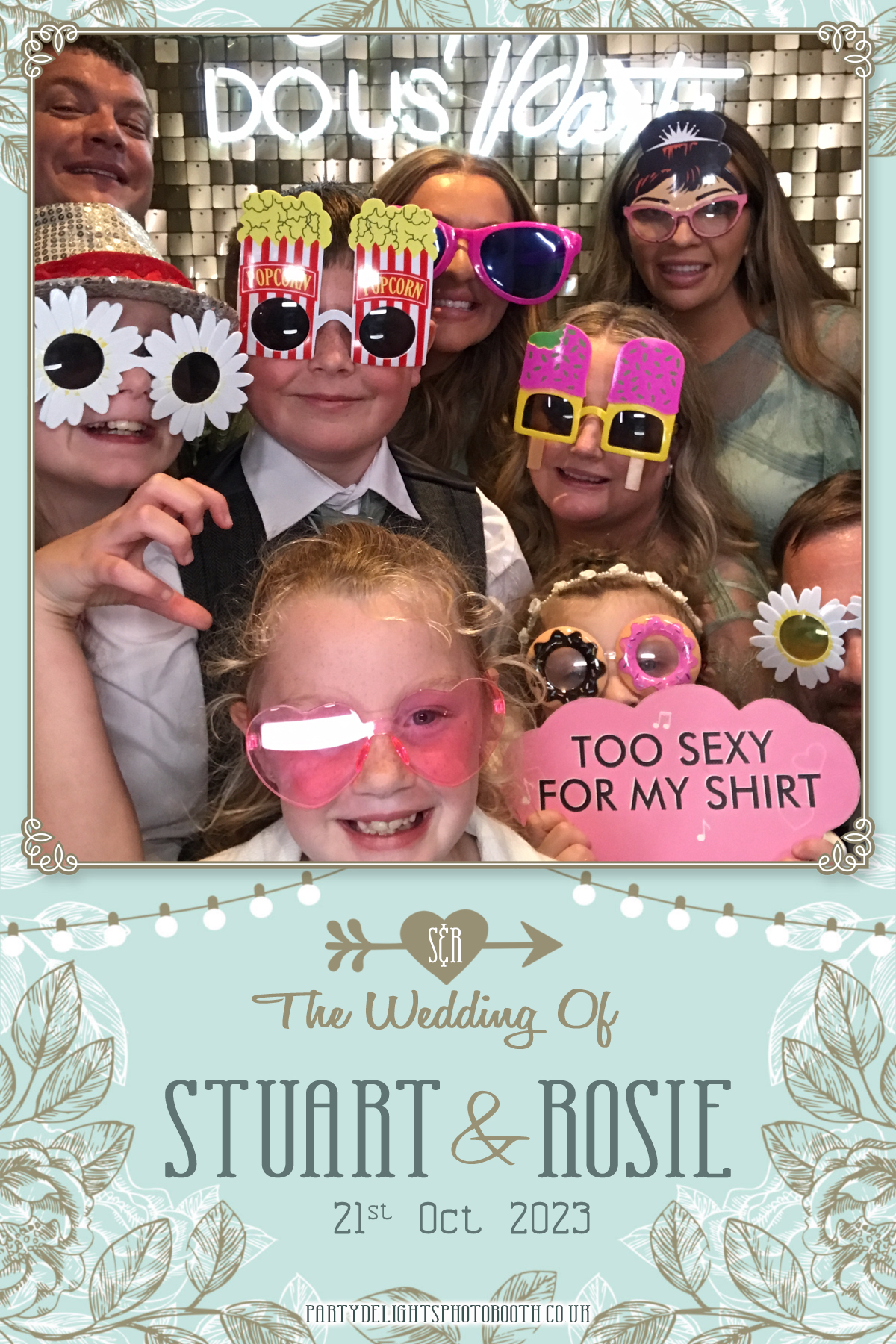 Stuart and Rosie’s Wedding | View more photos from the event at gallery.partydelightsphotobooth.co.uk/u/PartyDelightsPhotoBooth/Stuart-and-Rosie’s-Wedding