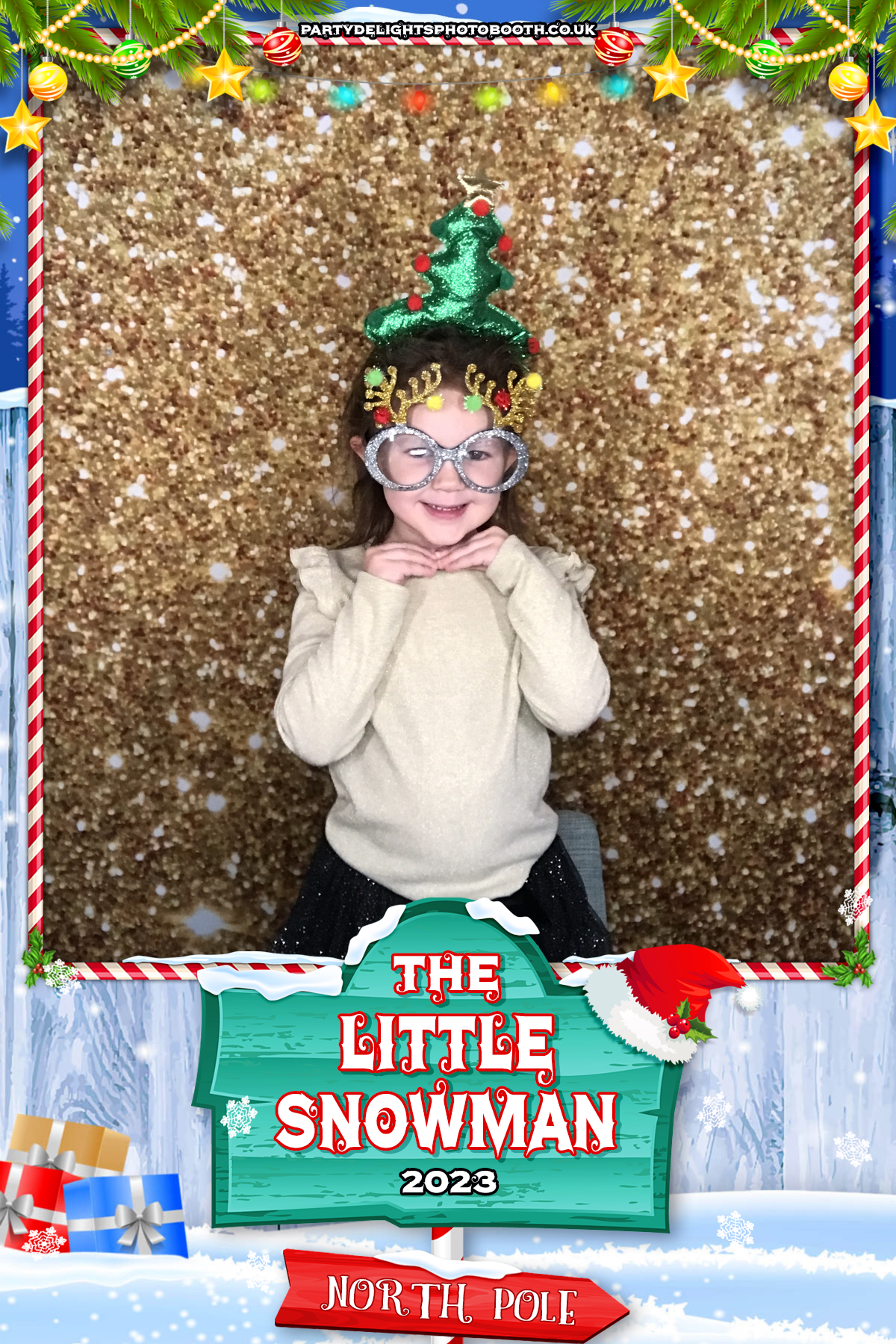 The Little Snowman Party | View more photos from the event at gallery.partydelightsphotobooth.co.uk/u/PartyDelightsPhotoBooth/The-Little-Snowman-Party
