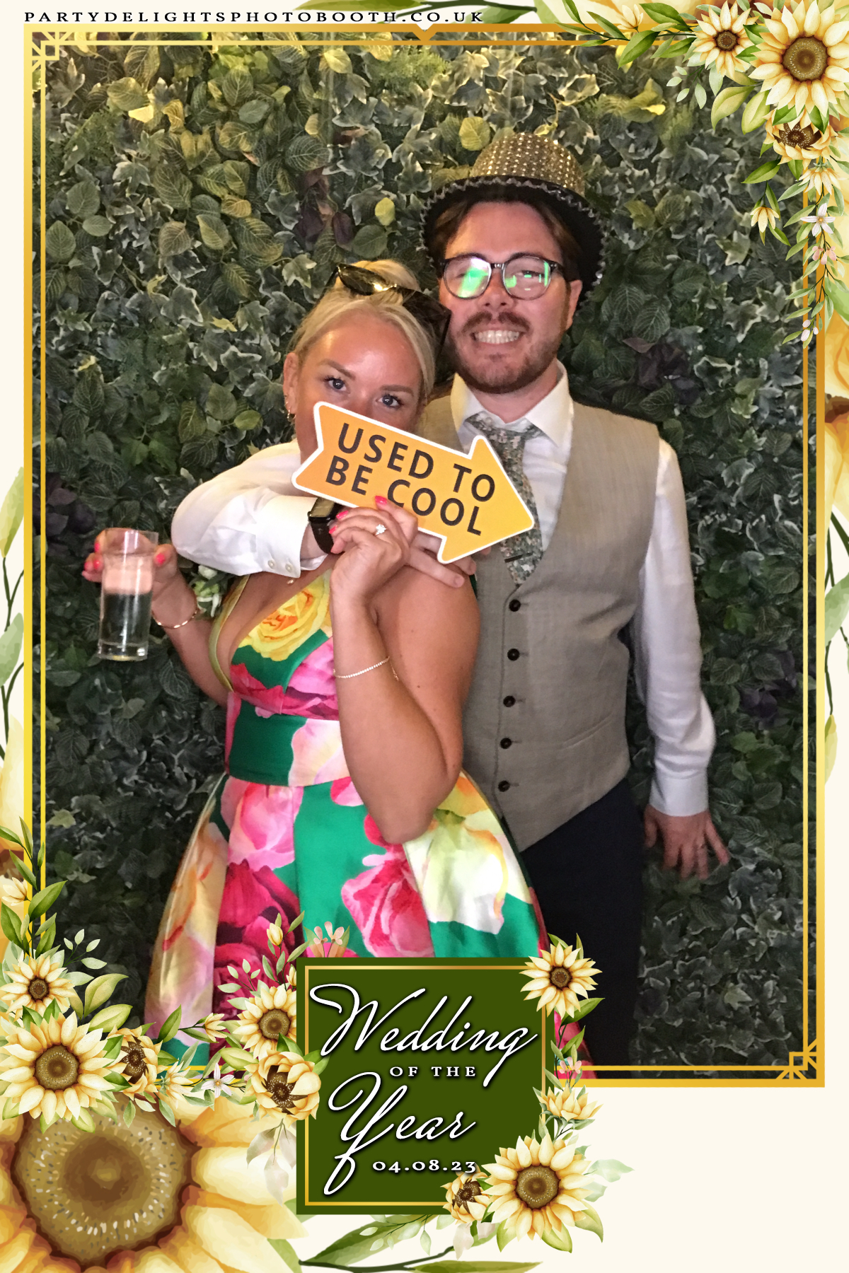 Tony and Lily’s wedding | View more photos from the event at gallery.partydelightsphotobooth.co.uk/u/PartyDelightsPhotoBooth/Tony-and-Lily’s-wedding