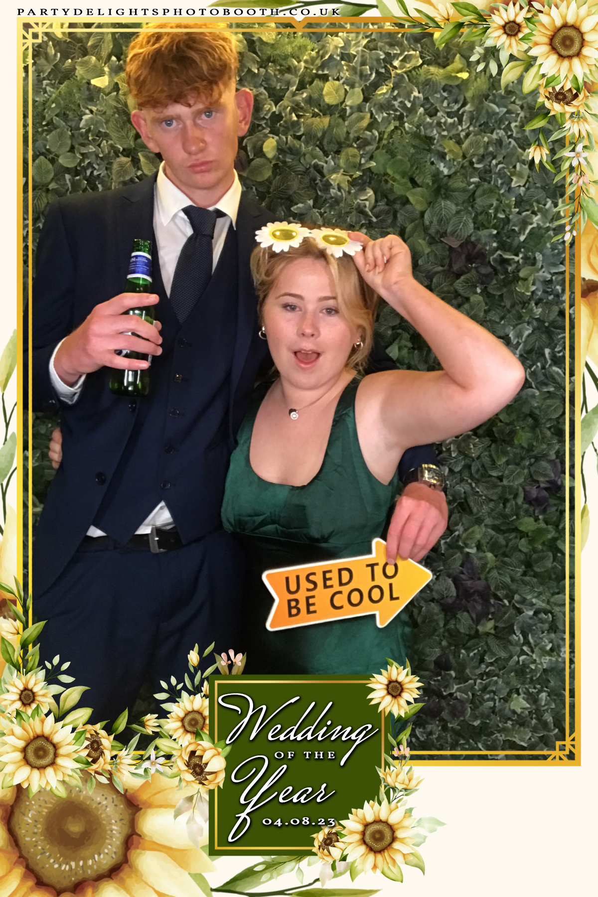 Tony and Lily’s wedding | View more photos from the event at gallery.partydelightsphotobooth.co.uk/u/PartyDelightsPhotoBooth/Tony-and-Lily’s-wedding