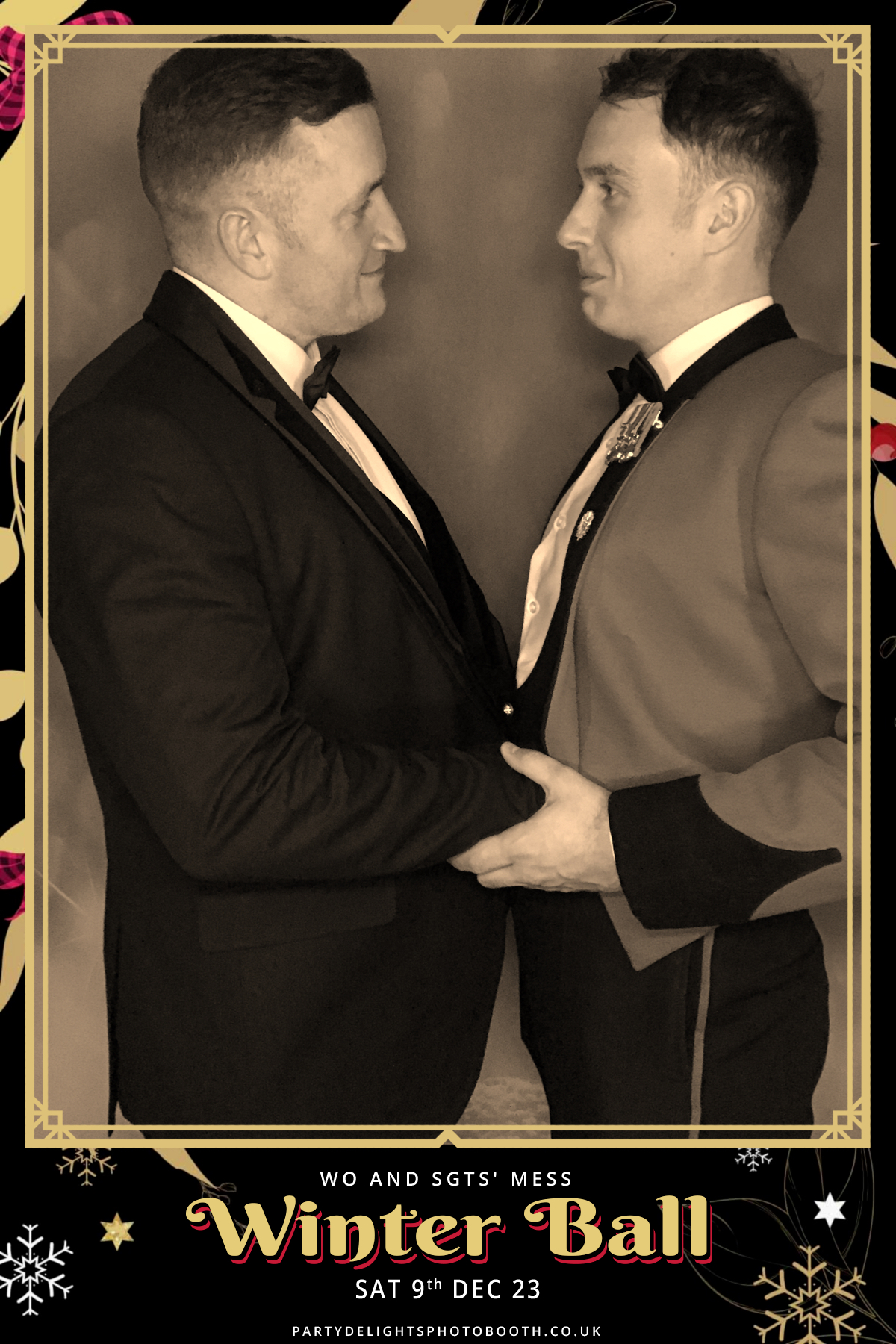WOs' and Sgts' Mess Winter Ball | View more photos from the event at gallery.partydelightsphotobooth.co.uk/u/PartyDelightsPhotoBooth/WOs-and-Sgts-Mess-Winter-Ball