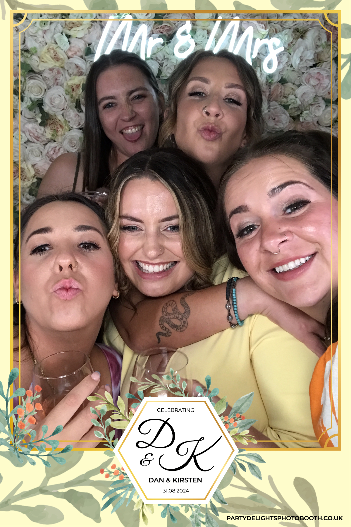 Dan and Kirsten's Wedding | View more photos from the event at gallery.partydelightsphotobooth.co.uk/u/PartyDelightsPhotoBooth/Dan-and-Kirstens-Wedding