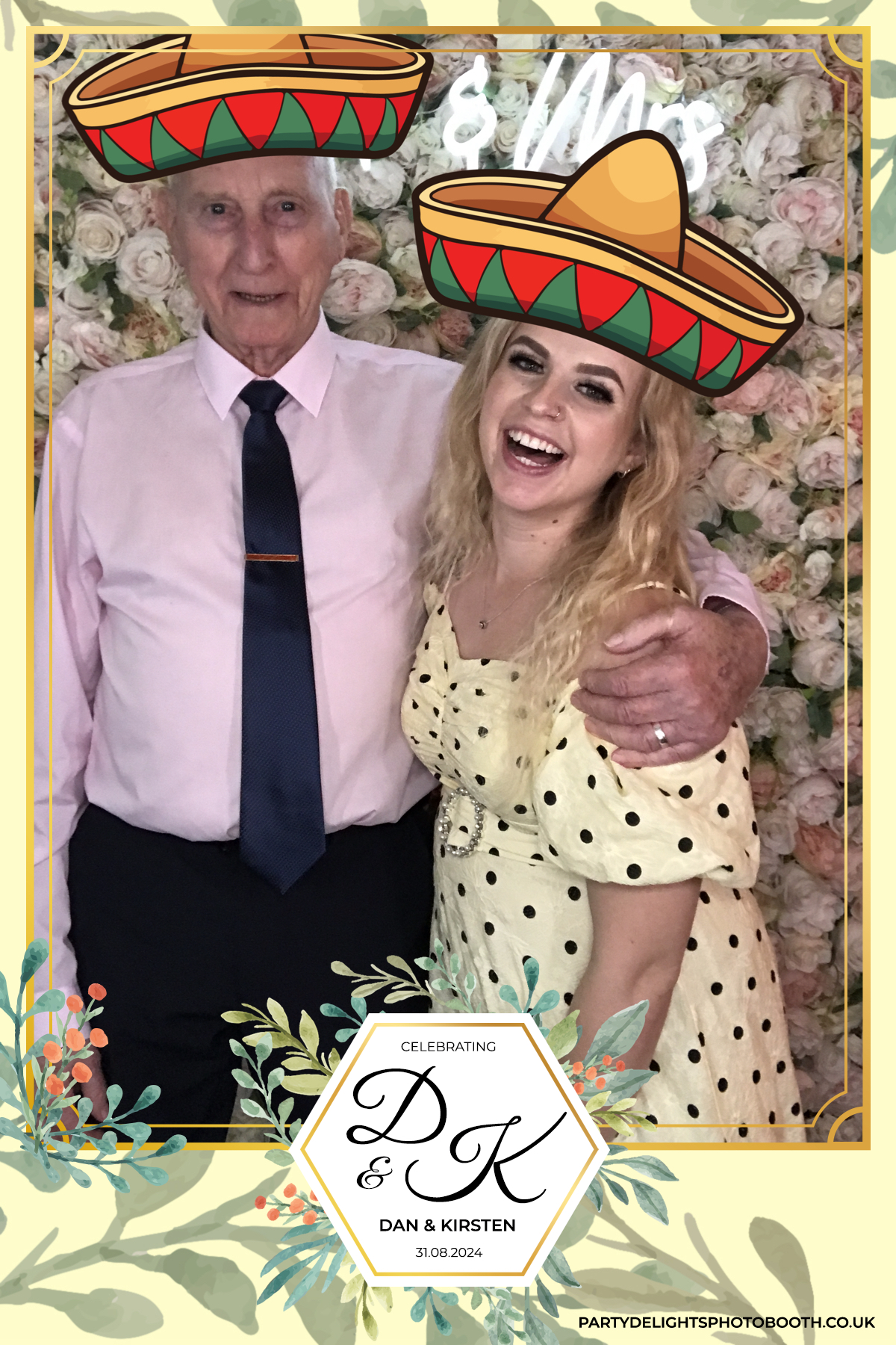 Dan and Kirsten's Wedding | View more photos from the event at gallery.partydelightsphotobooth.co.uk/u/PartyDelightsPhotoBooth/Dan-and-Kirstens-Wedding