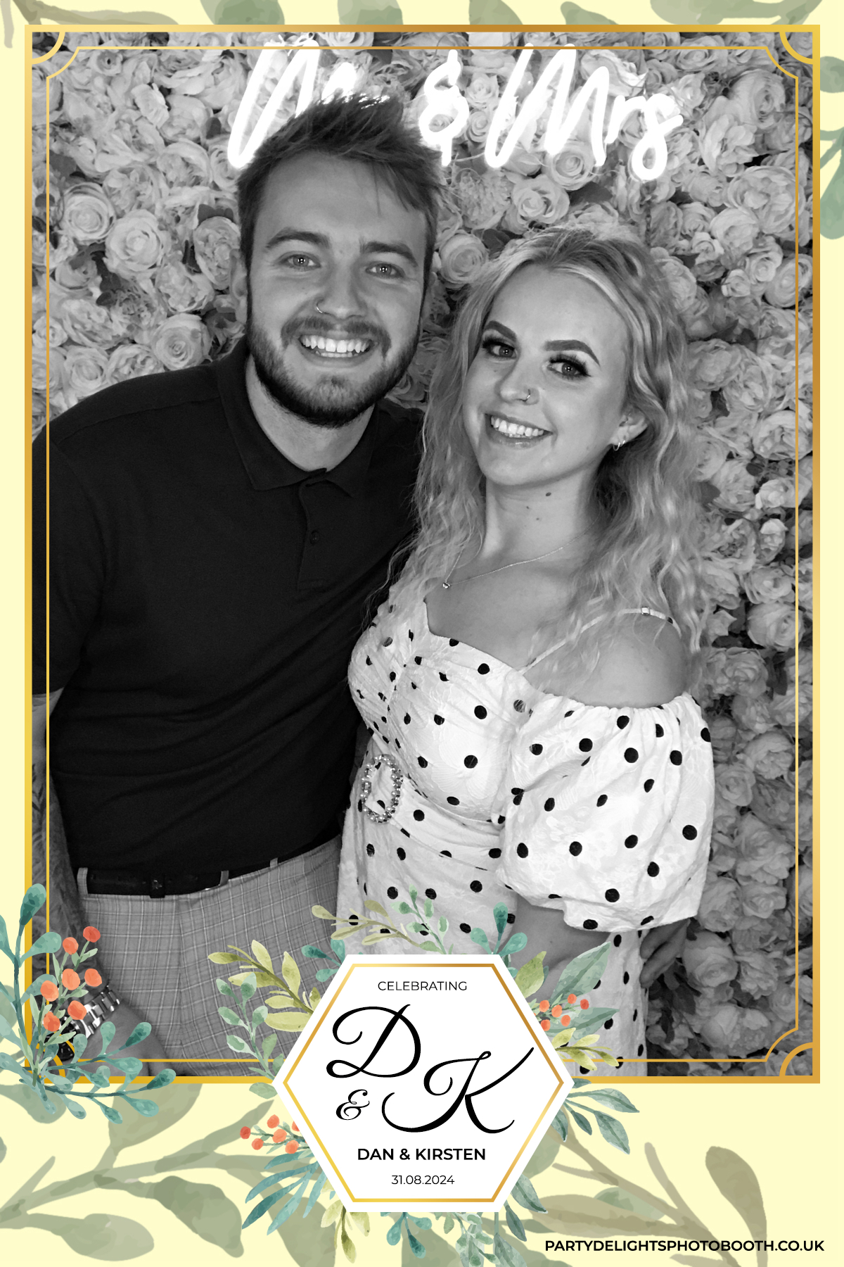 Dan and Kirsten's Wedding | View more photos from the event at gallery.partydelightsphotobooth.co.uk/u/PartyDelightsPhotoBooth/Dan-and-Kirstens-Wedding
