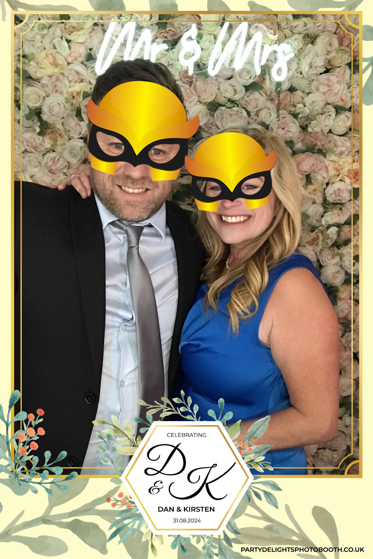 Dan and Kirsten's Wedding | View more photos from the event at gallery.partydelightsphotobooth.co.uk/u/PartyDelightsPhotoBooth/Dan-and-Kirstens-Wedding