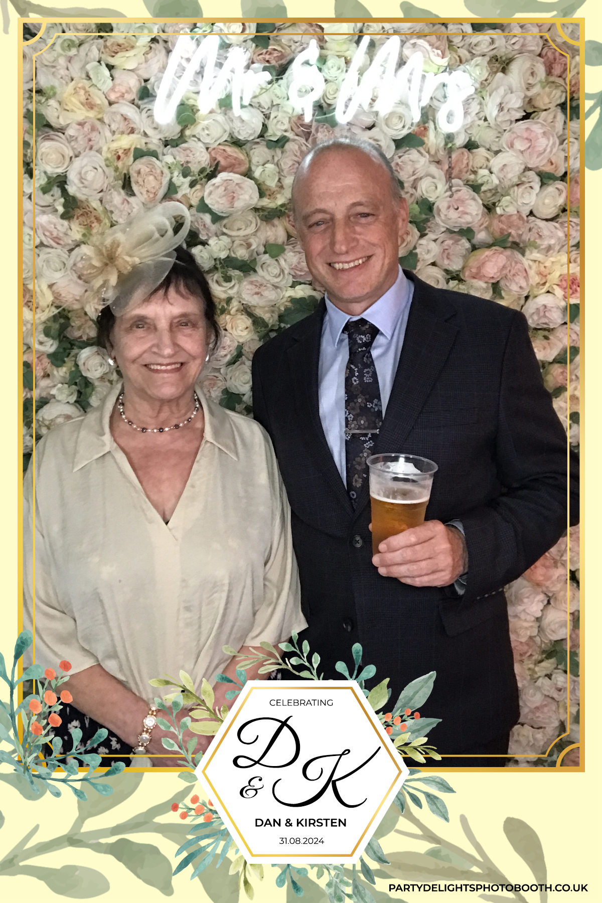 Dan and Kirsten's Wedding | View more photos from the event at gallery.partydelightsphotobooth.co.uk/u/PartyDelightsPhotoBooth/Dan-and-Kirstens-Wedding