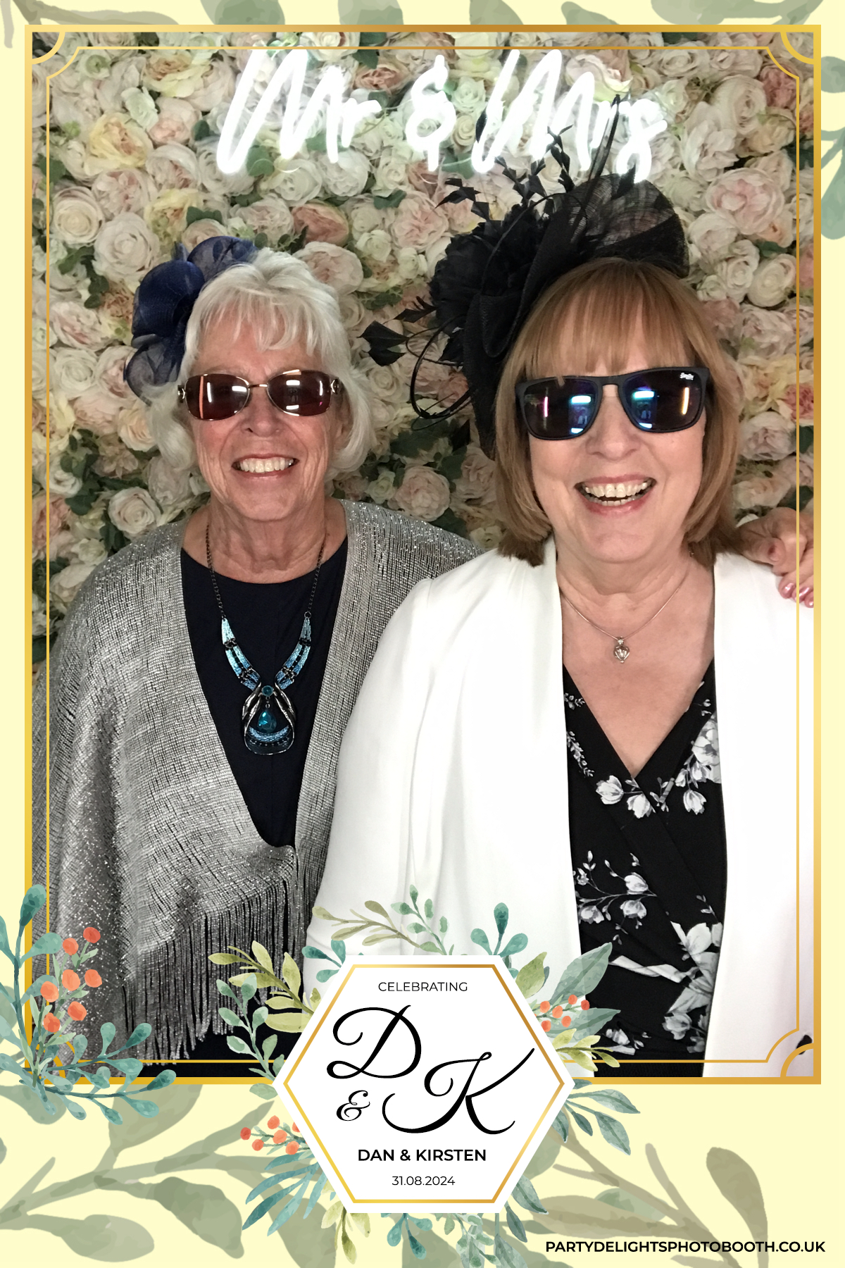 Dan and Kirsten's Wedding | View more photos from the event at gallery.partydelightsphotobooth.co.uk/u/PartyDelightsPhotoBooth/Dan-and-Kirstens-Wedding