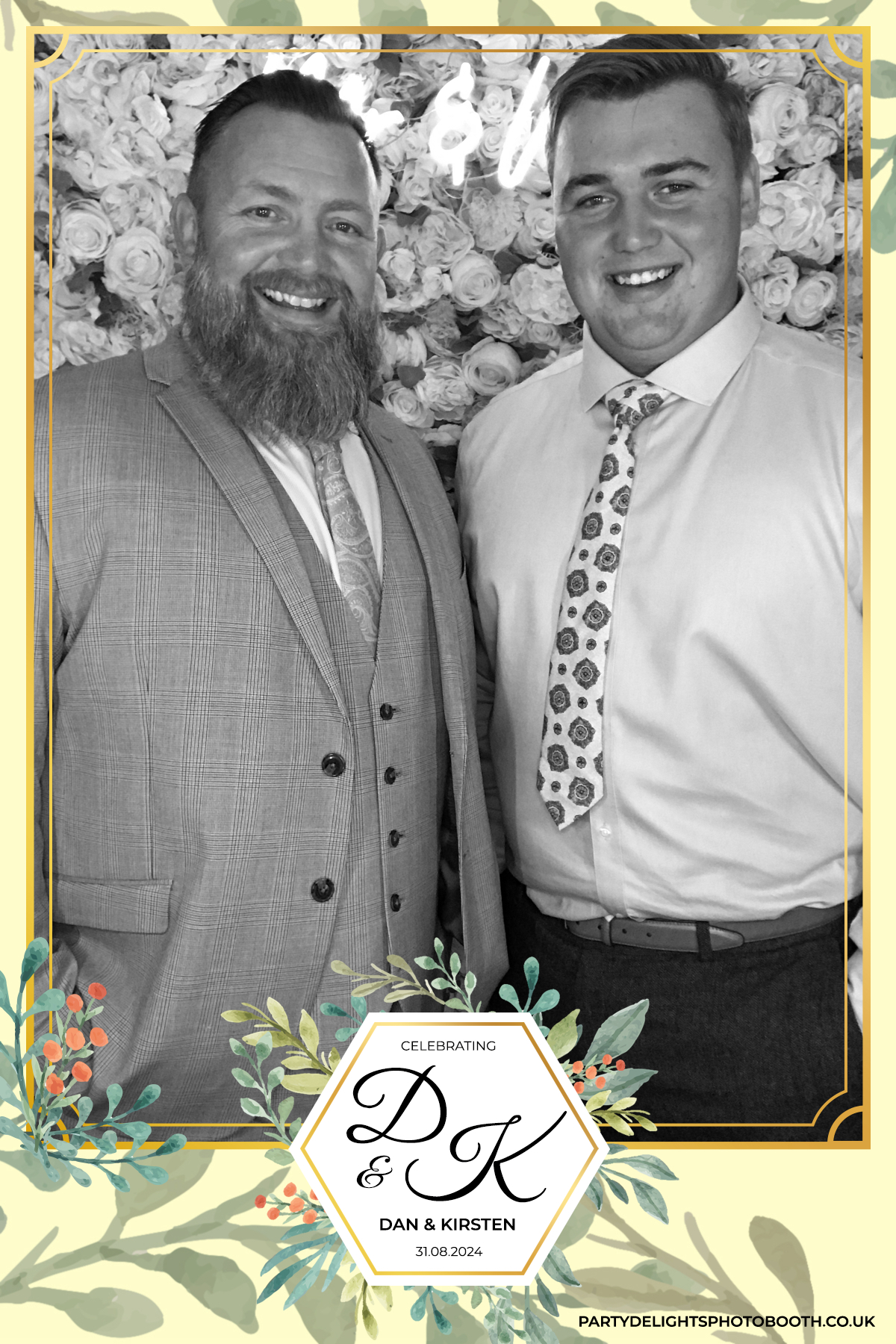 Dan and Kirsten's Wedding | View more photos from the event at gallery.partydelightsphotobooth.co.uk/u/PartyDelightsPhotoBooth/Dan-and-Kirstens-Wedding