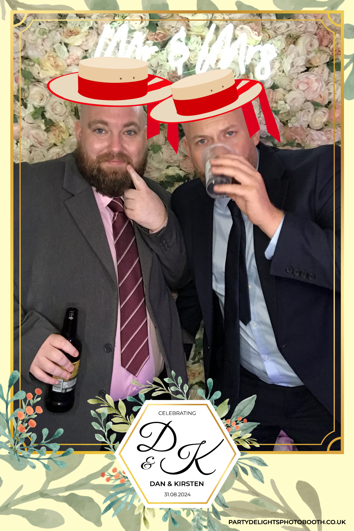 Dan and Kirsten's Wedding | View more photos from the event at gallery.partydelightsphotobooth.co.uk/u/PartyDelightsPhotoBooth/Dan-and-Kirstens-Wedding