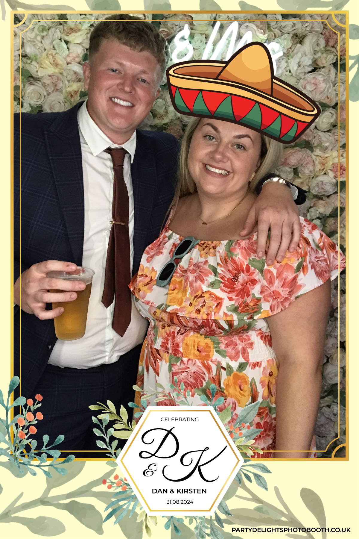 Dan and Kirsten's Wedding | View more photos from the event at gallery.partydelightsphotobooth.co.uk/u/PartyDelightsPhotoBooth/Dan-and-Kirstens-Wedding