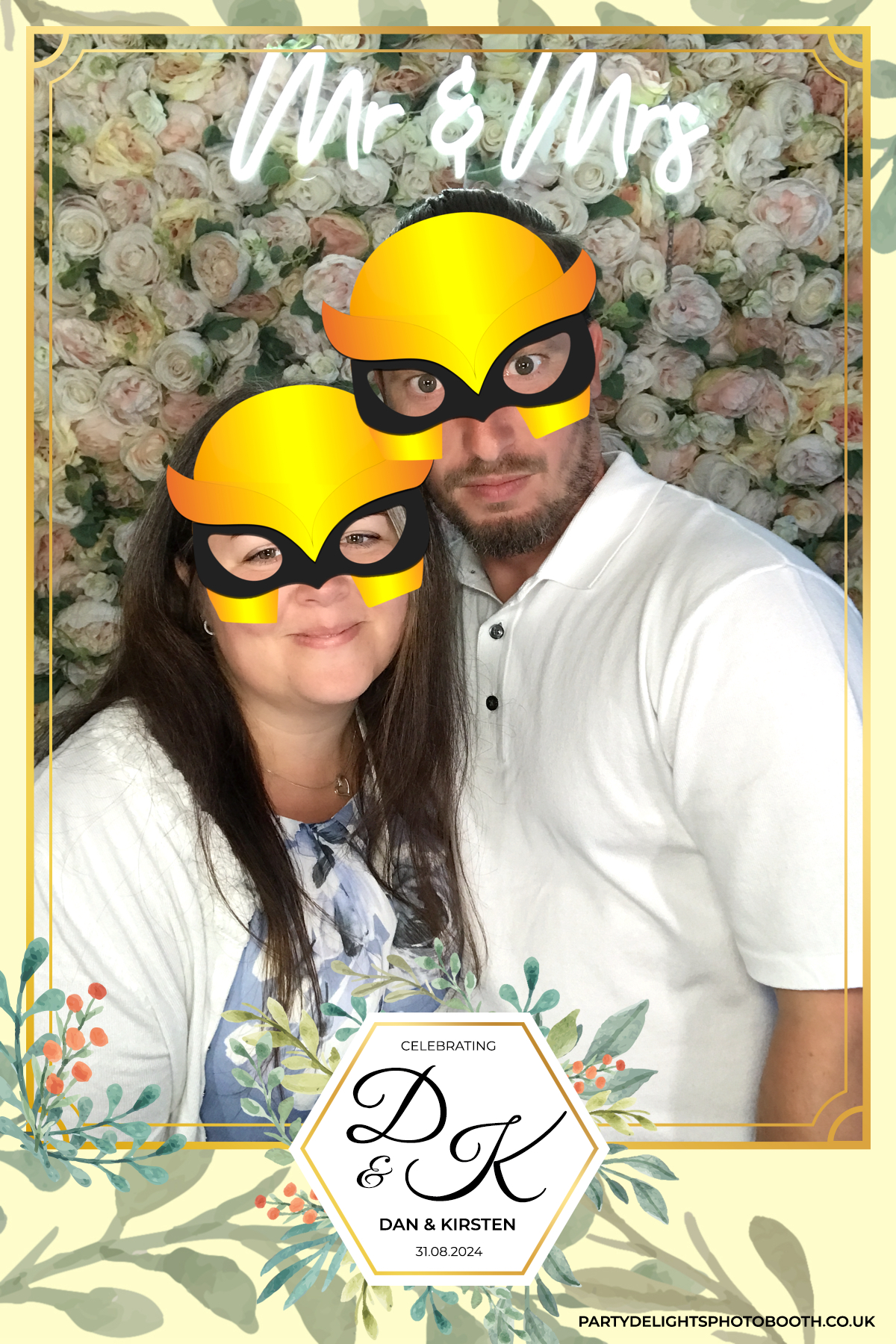 Dan and Kirsten's Wedding | View more photos from the event at gallery.partydelightsphotobooth.co.uk/u/PartyDelightsPhotoBooth/Dan-and-Kirstens-Wedding