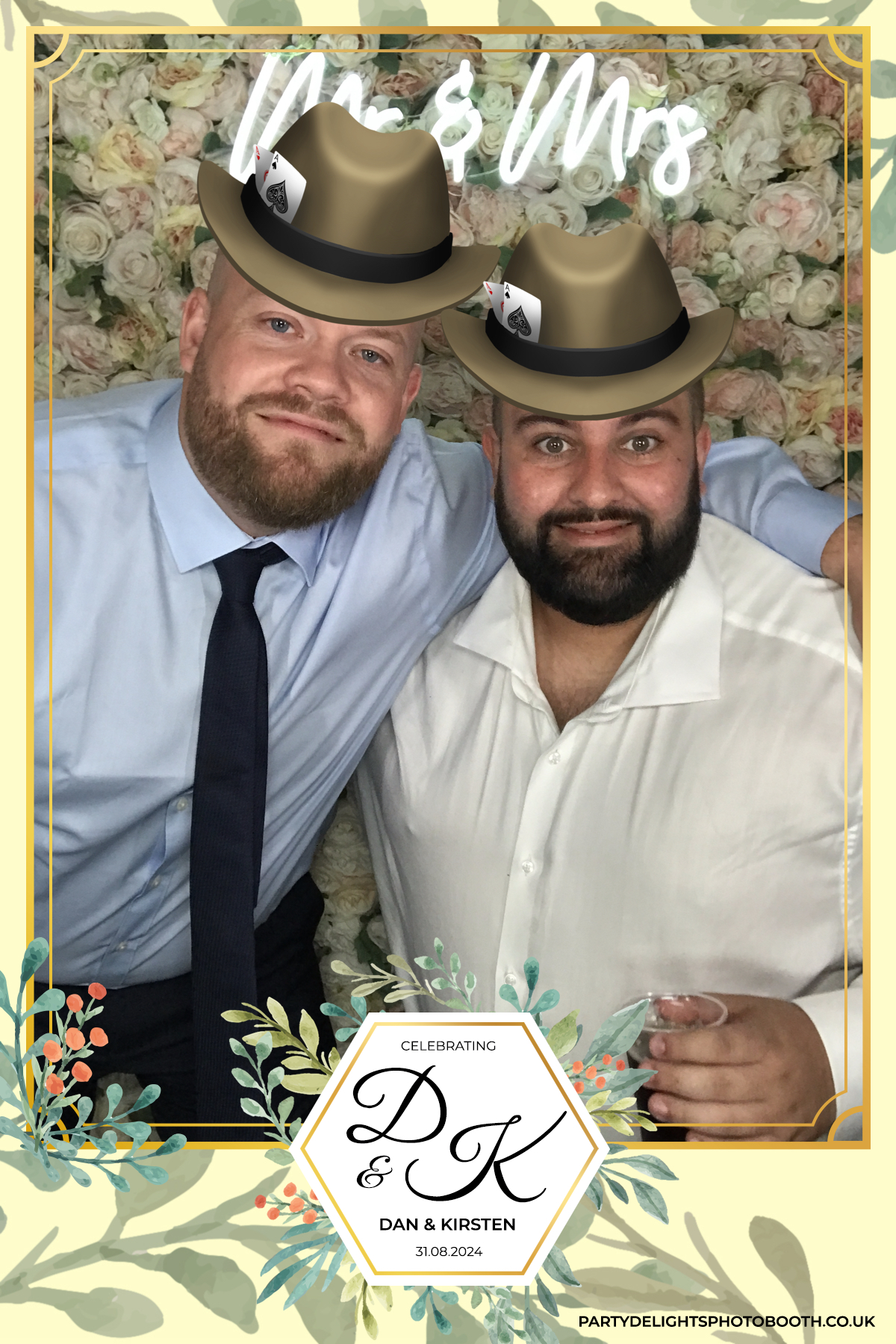 Dan and Kirsten's Wedding | View more photos from the event at gallery.partydelightsphotobooth.co.uk/u/PartyDelightsPhotoBooth/Dan-and-Kirstens-Wedding