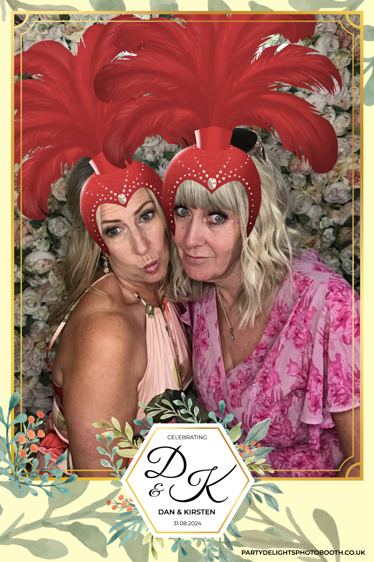 Dan and Kirsten's Wedding | View more photos from the event at gallery.partydelightsphotobooth.co.uk/u/PartyDelightsPhotoBooth/Dan-and-Kirstens-Wedding