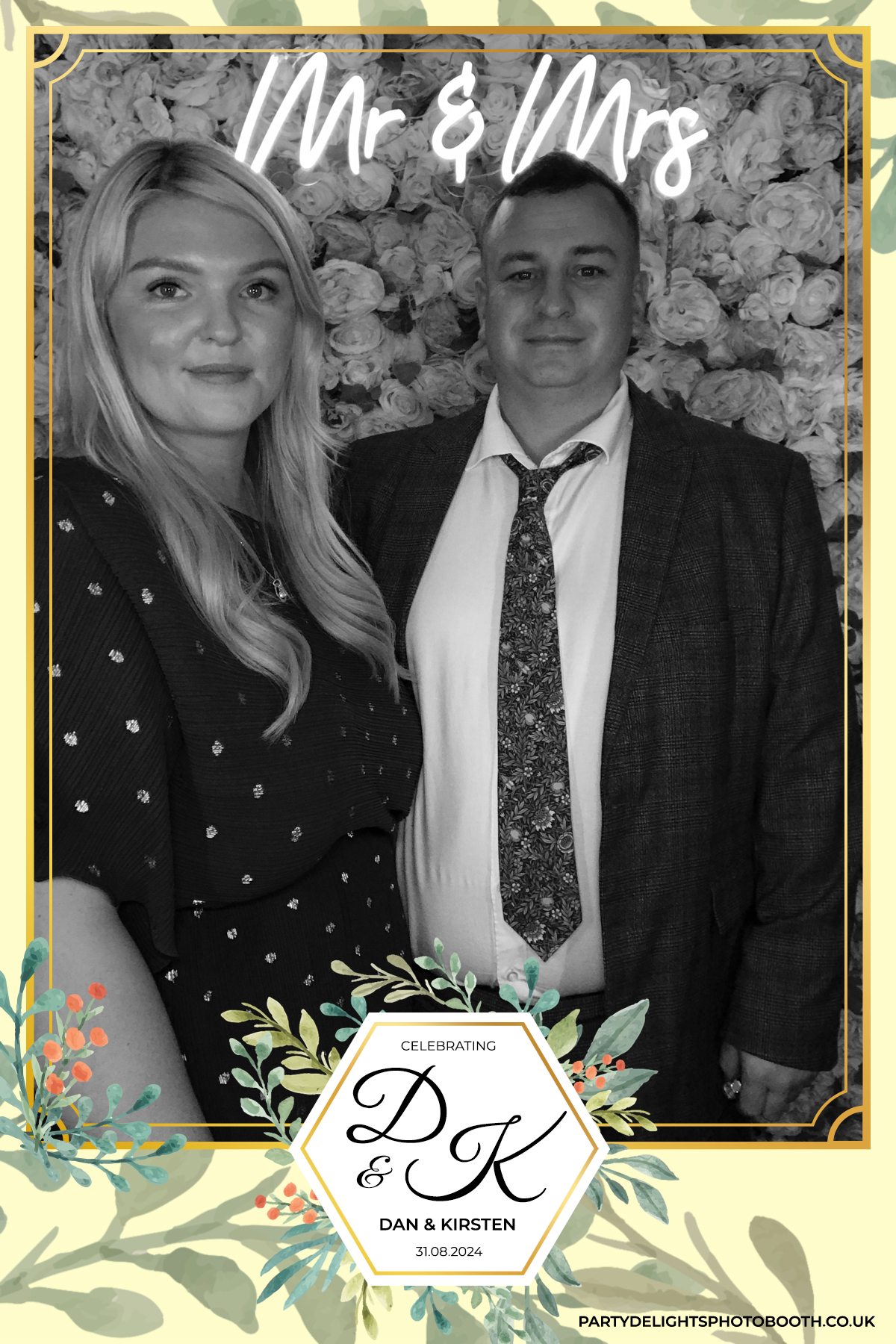 Dan and Kirsten's Wedding | View more photos from the event at gallery.partydelightsphotobooth.co.uk/u/PartyDelightsPhotoBooth/Dan-and-Kirstens-Wedding