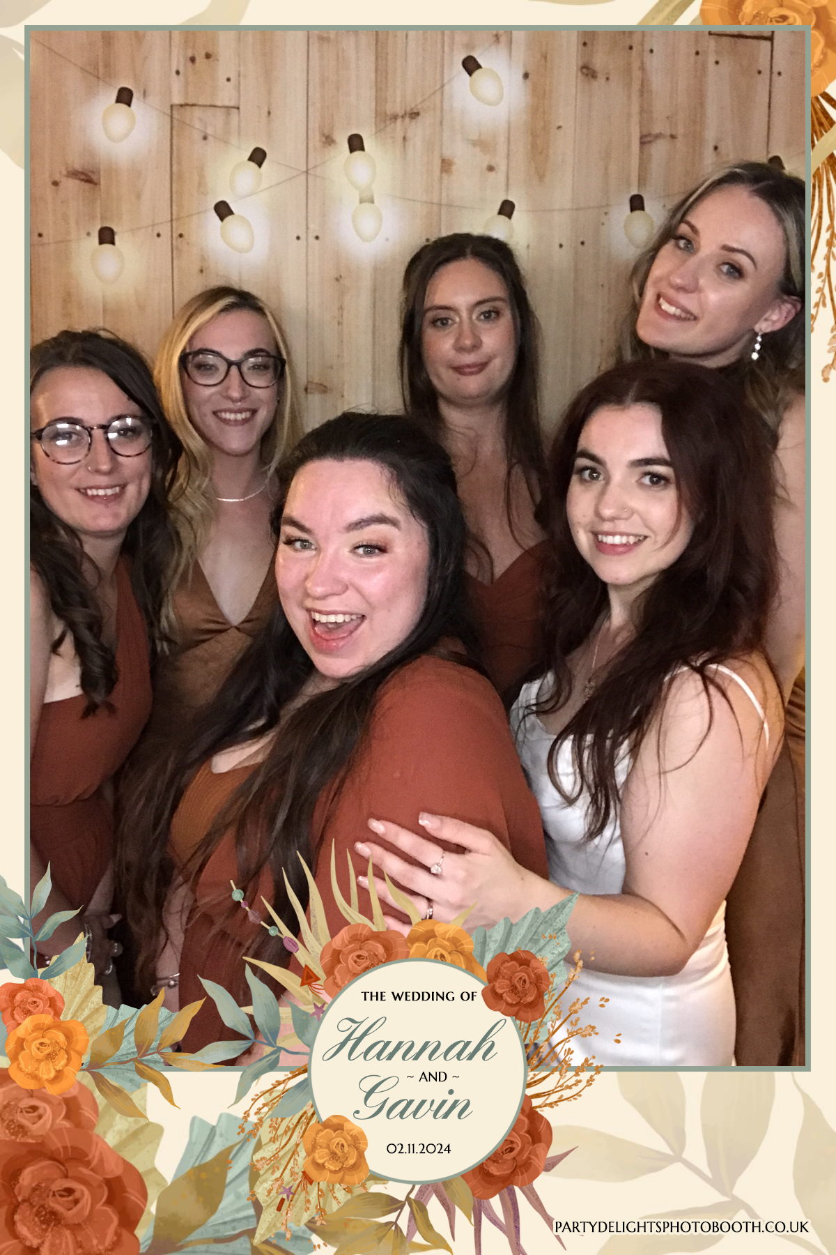 Hannah and Gavin's Wedding | View more photos from the event at gallery.partydelightsphotobooth.co.uk/u/PartyDelightsPhotoBooth/Hannah-and-Gavins-Wedding