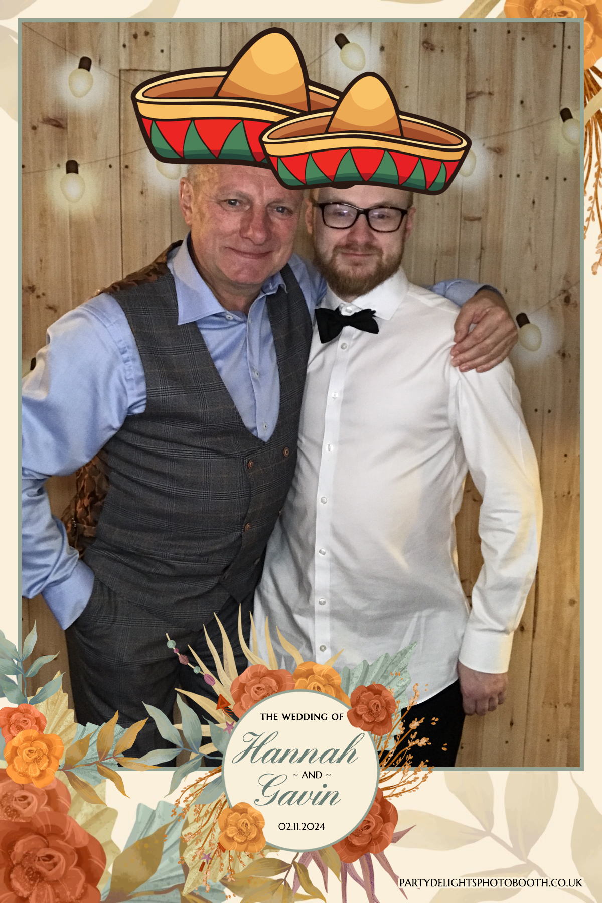 Hannah and Gavin's Wedding | View more photos from the event at gallery.partydelightsphotobooth.co.uk/u/PartyDelightsPhotoBooth/Hannah-and-Gavins-Wedding