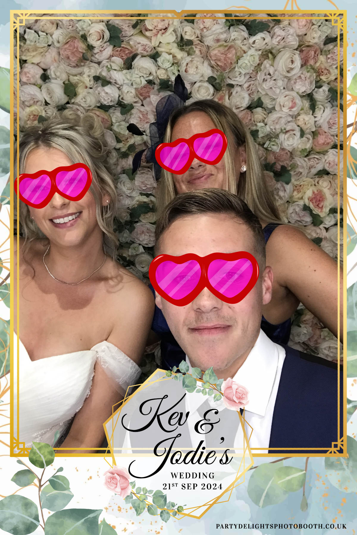 Jodie and kevs wedding | View more photos from the event at gallery.partydelightsphotobooth.co.uk/u/PartyDelightsPhotoBooth/Jodie-and-kevs-wedding