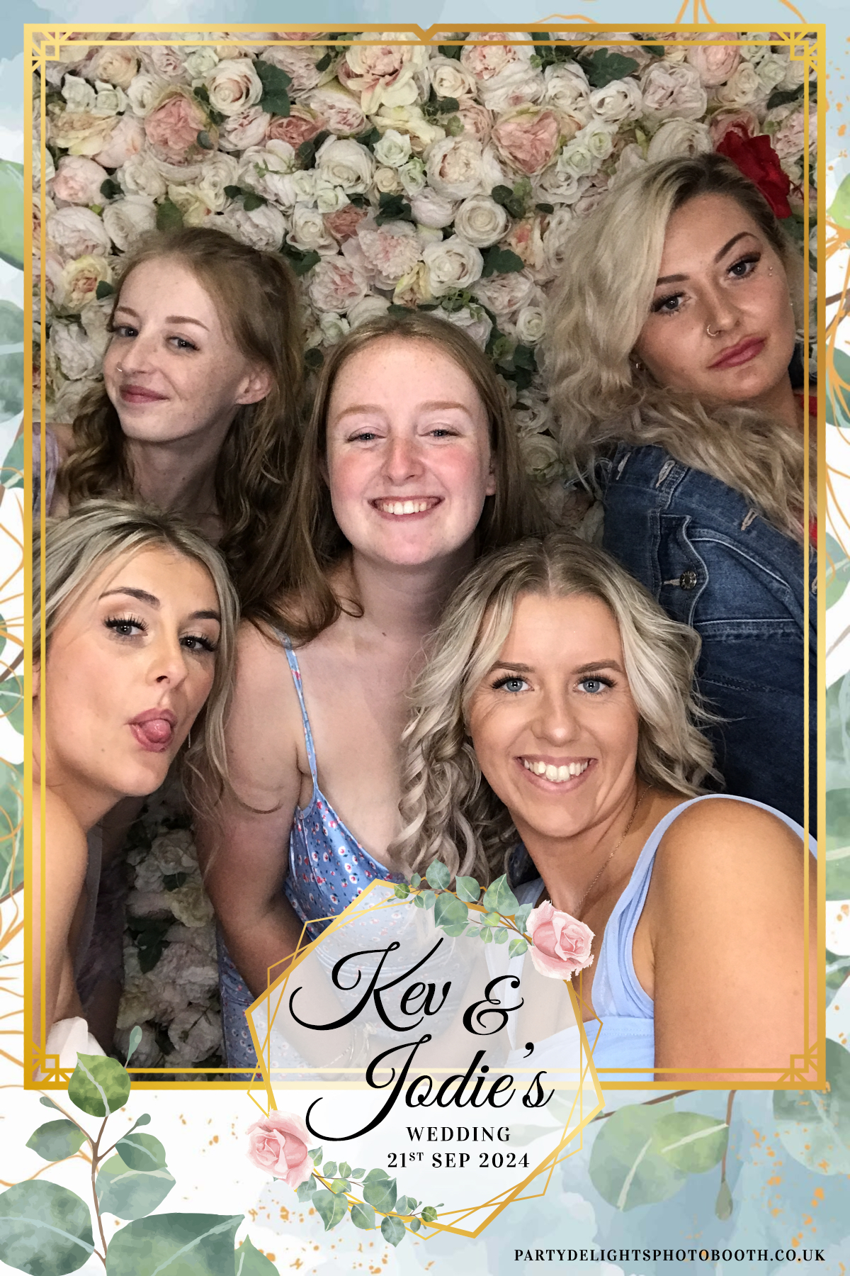 Jodie and kevs wedding | View more photos from the event at gallery.partydelightsphotobooth.co.uk/u/PartyDelightsPhotoBooth/Jodie-and-kevs-wedding