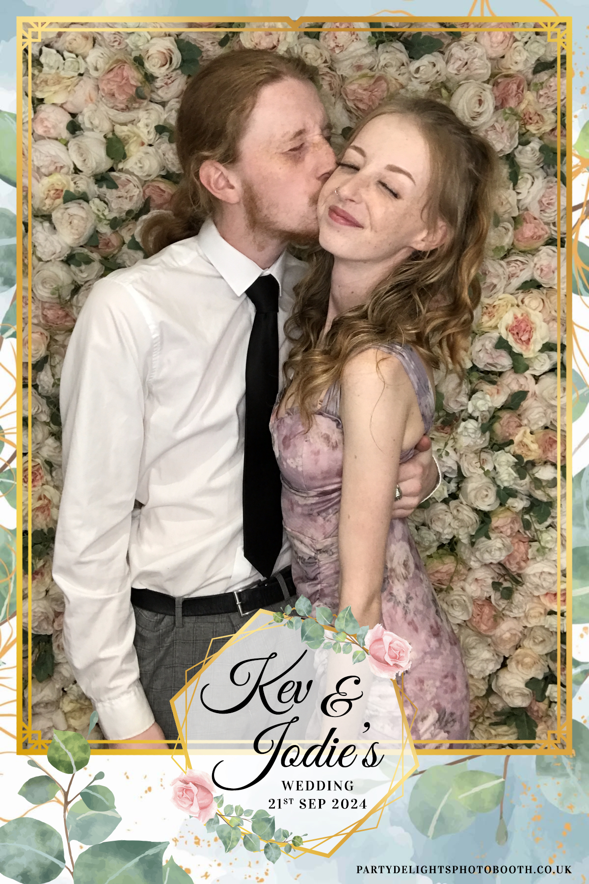 Jodie and kevs wedding | View more photos from the event at gallery.partydelightsphotobooth.co.uk/u/PartyDelightsPhotoBooth/Jodie-and-kevs-wedding