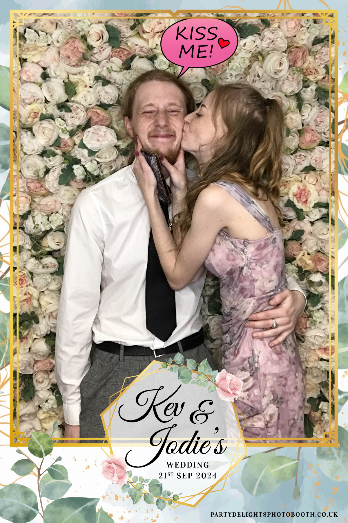 Jodie and kevs wedding | View more photos from the event at gallery.partydelightsphotobooth.co.uk/u/PartyDelightsPhotoBooth/Jodie-and-kevs-wedding