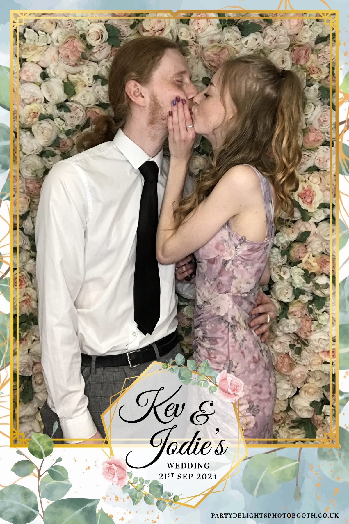 Jodie and kevs wedding | View more photos from the event at gallery.partydelightsphotobooth.co.uk/u/PartyDelightsPhotoBooth/Jodie-and-kevs-wedding