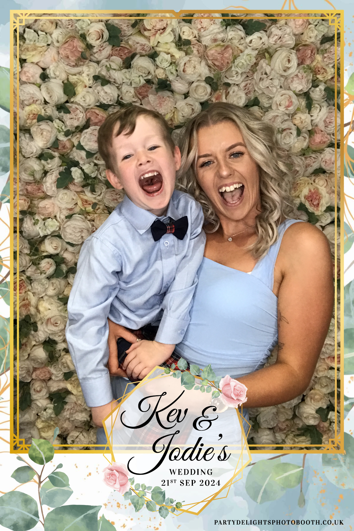 Jodie and kevs wedding | View more photos from the event at gallery.partydelightsphotobooth.co.uk/u/PartyDelightsPhotoBooth/Jodie-and-kevs-wedding