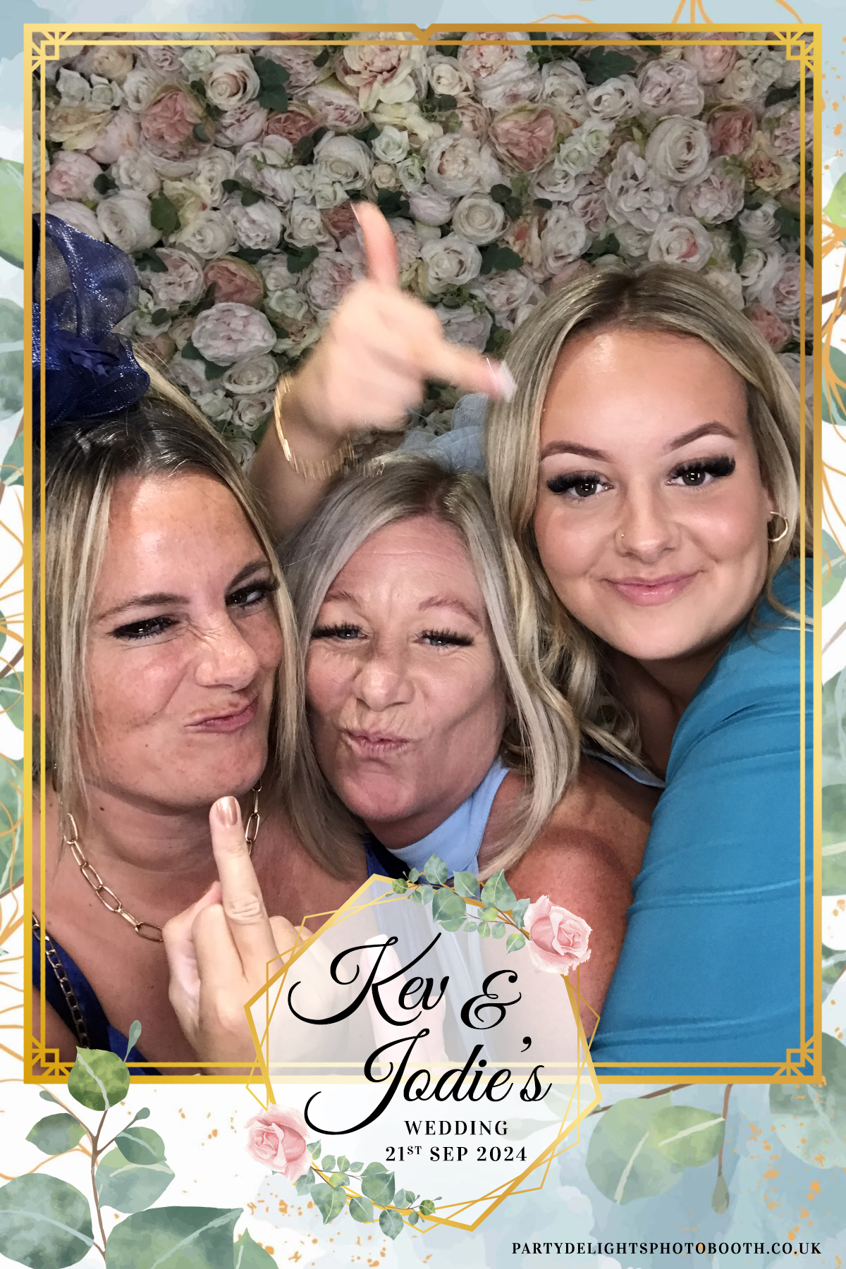 Jodie and kevs wedding | View more photos from the event at gallery.partydelightsphotobooth.co.uk/u/PartyDelightsPhotoBooth/Jodie-and-kevs-wedding