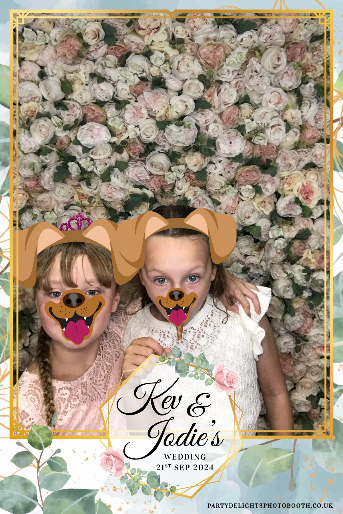 Jodie and kevs wedding | View more photos from the event at gallery.partydelightsphotobooth.co.uk/u/PartyDelightsPhotoBooth/Jodie-and-kevs-wedding