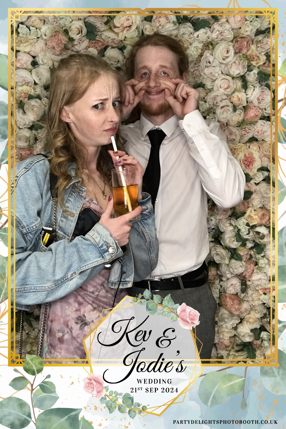 Jodie and kevs wedding | View more photos from the event at gallery.partydelightsphotobooth.co.uk/u/PartyDelightsPhotoBooth/Jodie-and-kevs-wedding