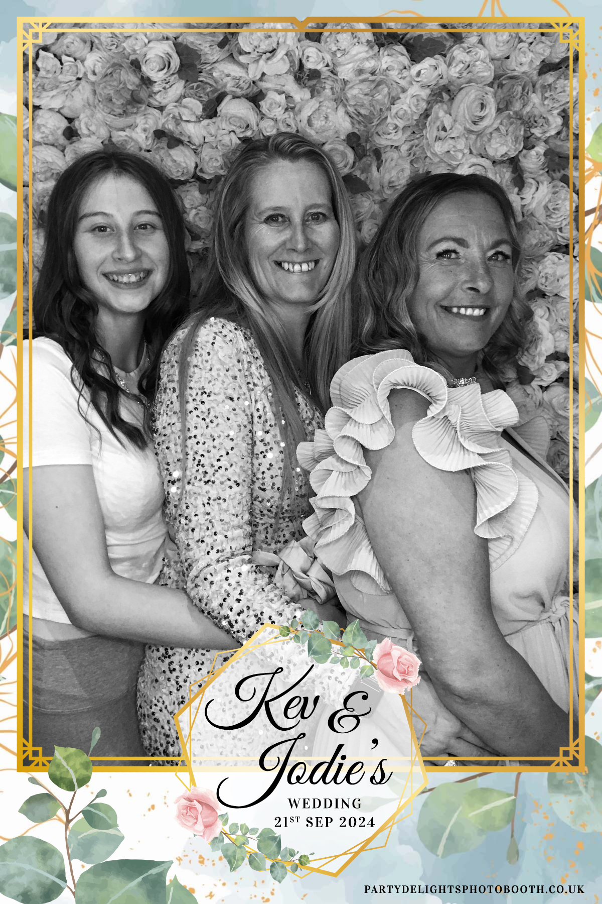 Jodie and kevs wedding | View more photos from the event at gallery.partydelightsphotobooth.co.uk/u/PartyDelightsPhotoBooth/Jodie-and-kevs-wedding